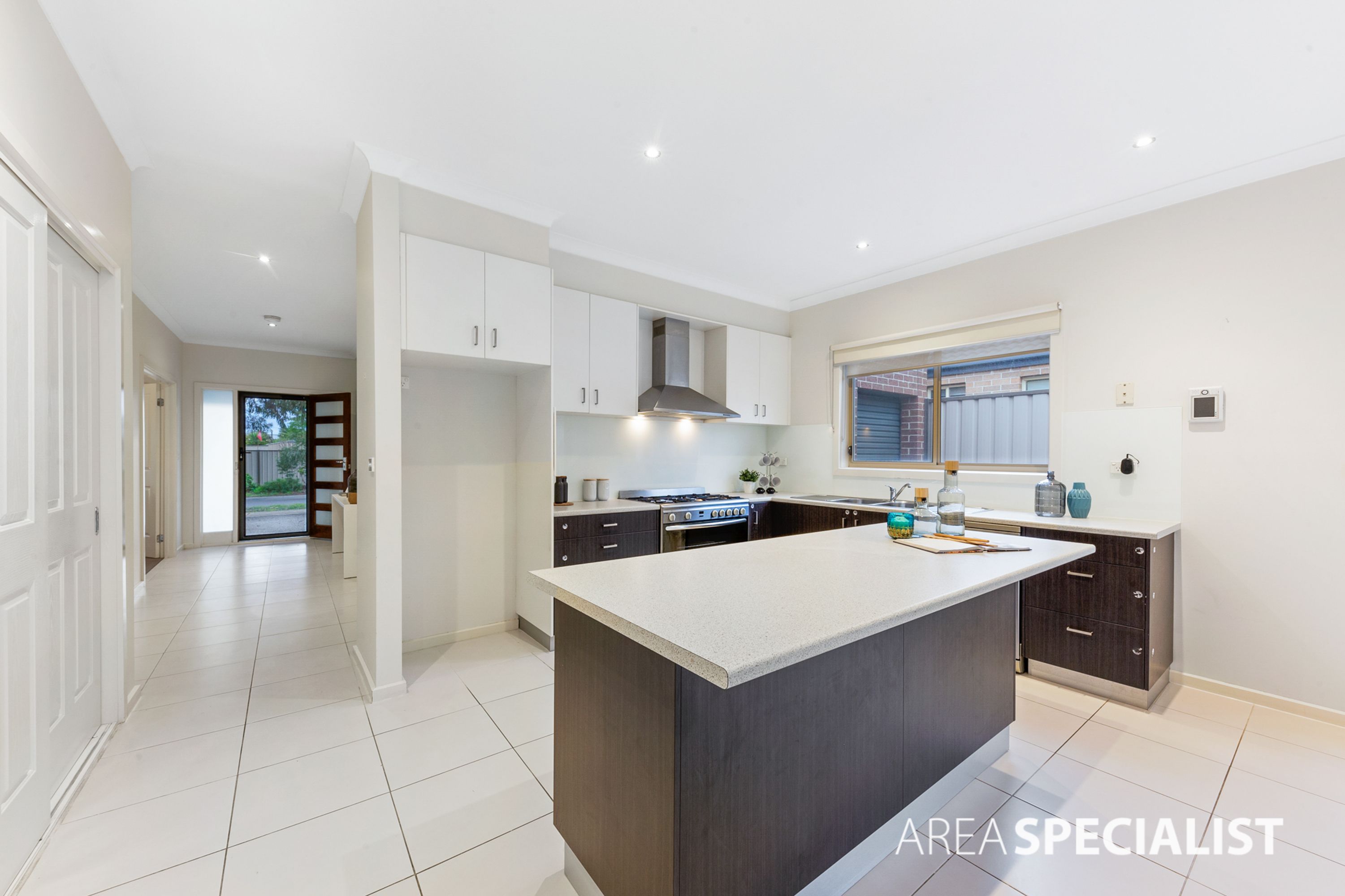 24 West Highland Drive, Burnside Heights VIC 3023, Burnside Heights - Thumbnail 5