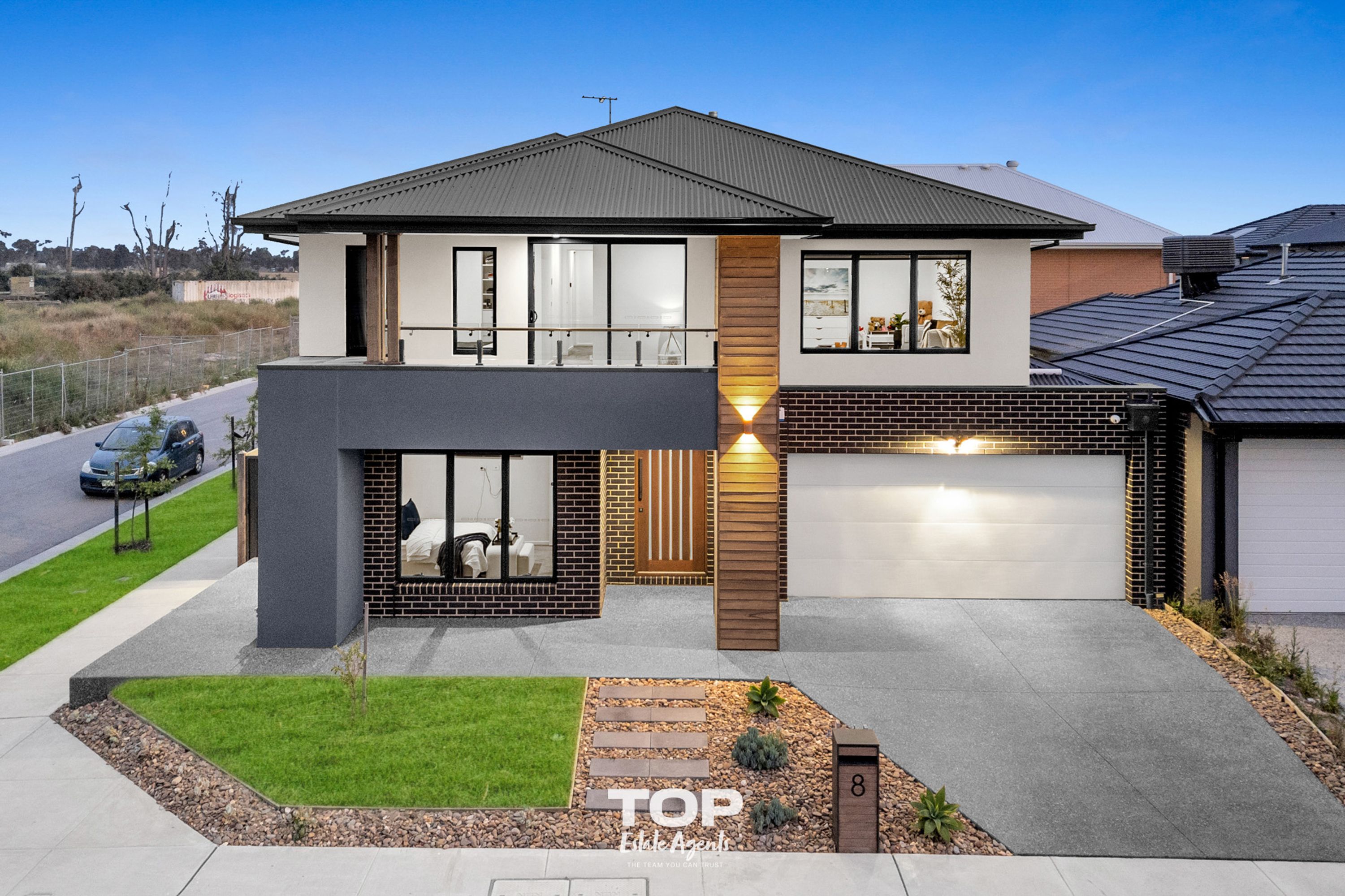 8 Ochre Street, Clyde North - Thumbnail 2