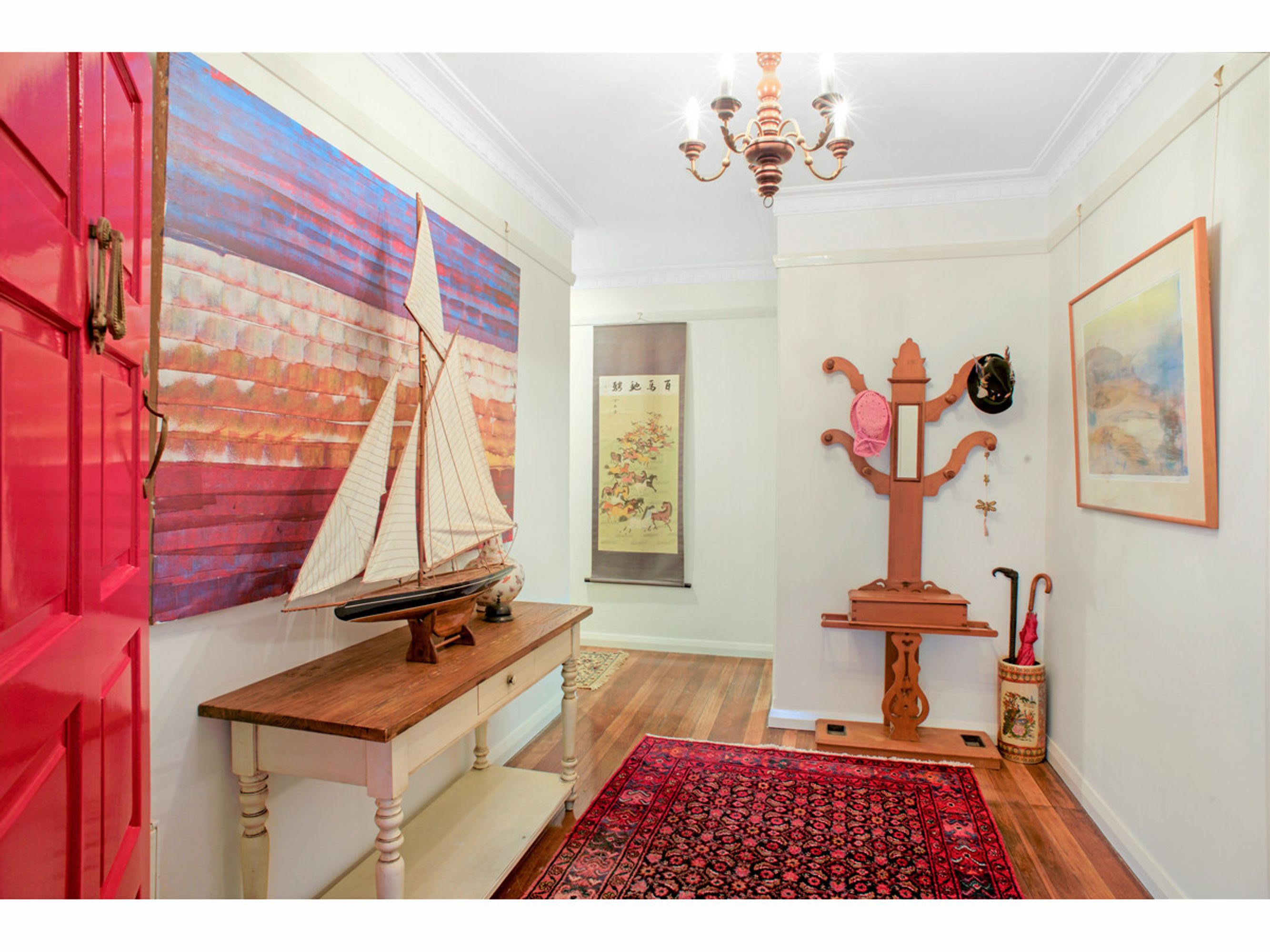 16 St Andrews Road, Leura - Thumbnail 2