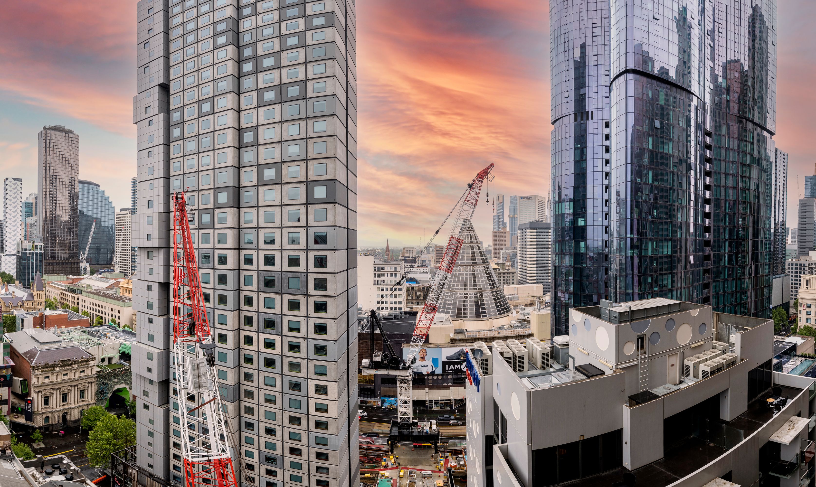 1303/31 Abeckett Street, Melbourne - Thumbnail 2