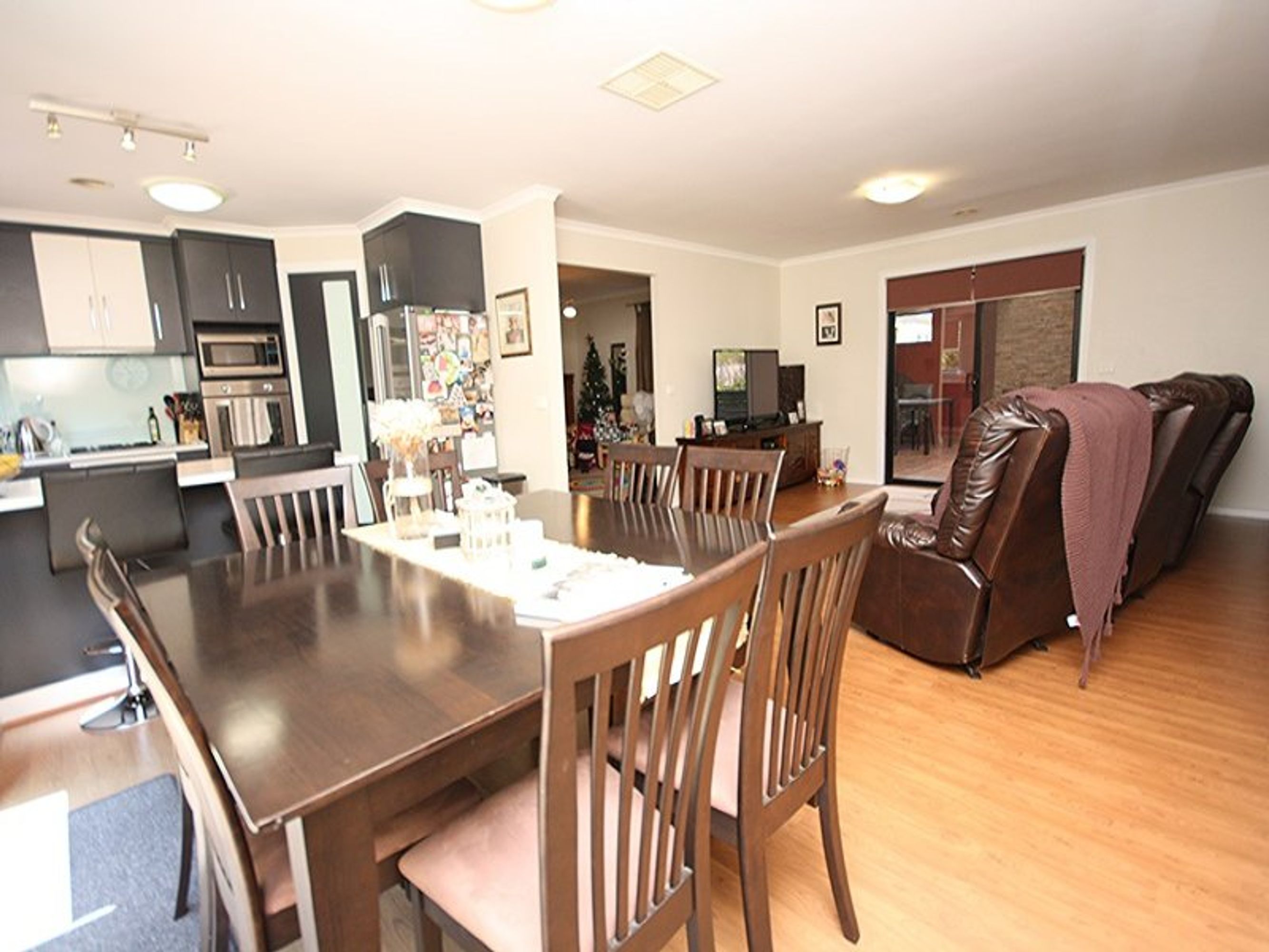 9 Burnlea Drive, Horsham VIC 3400, Horsham - Thumbnail 3