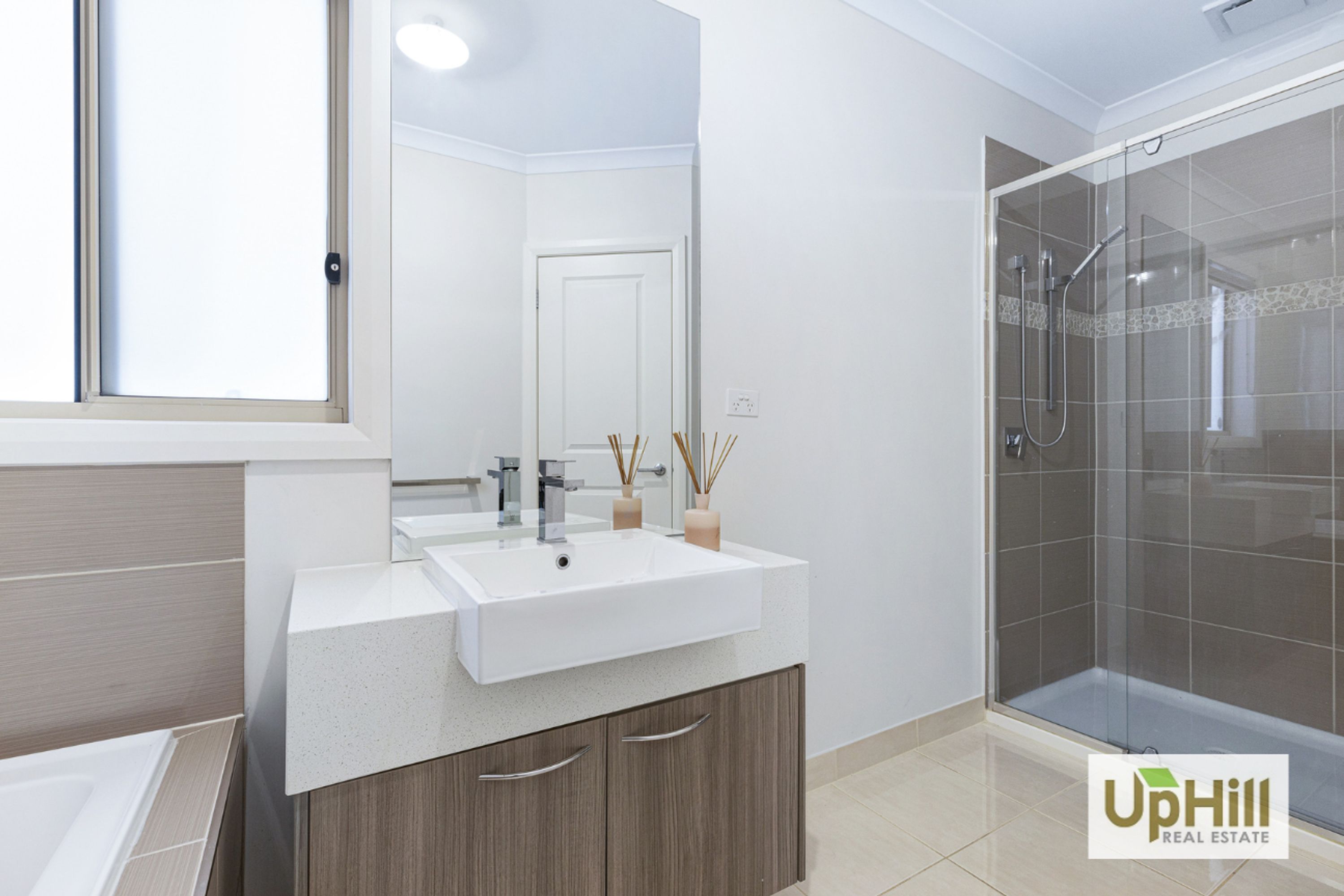 1/1 Corrigans Road, Cranbourne East - Thumbnail 8