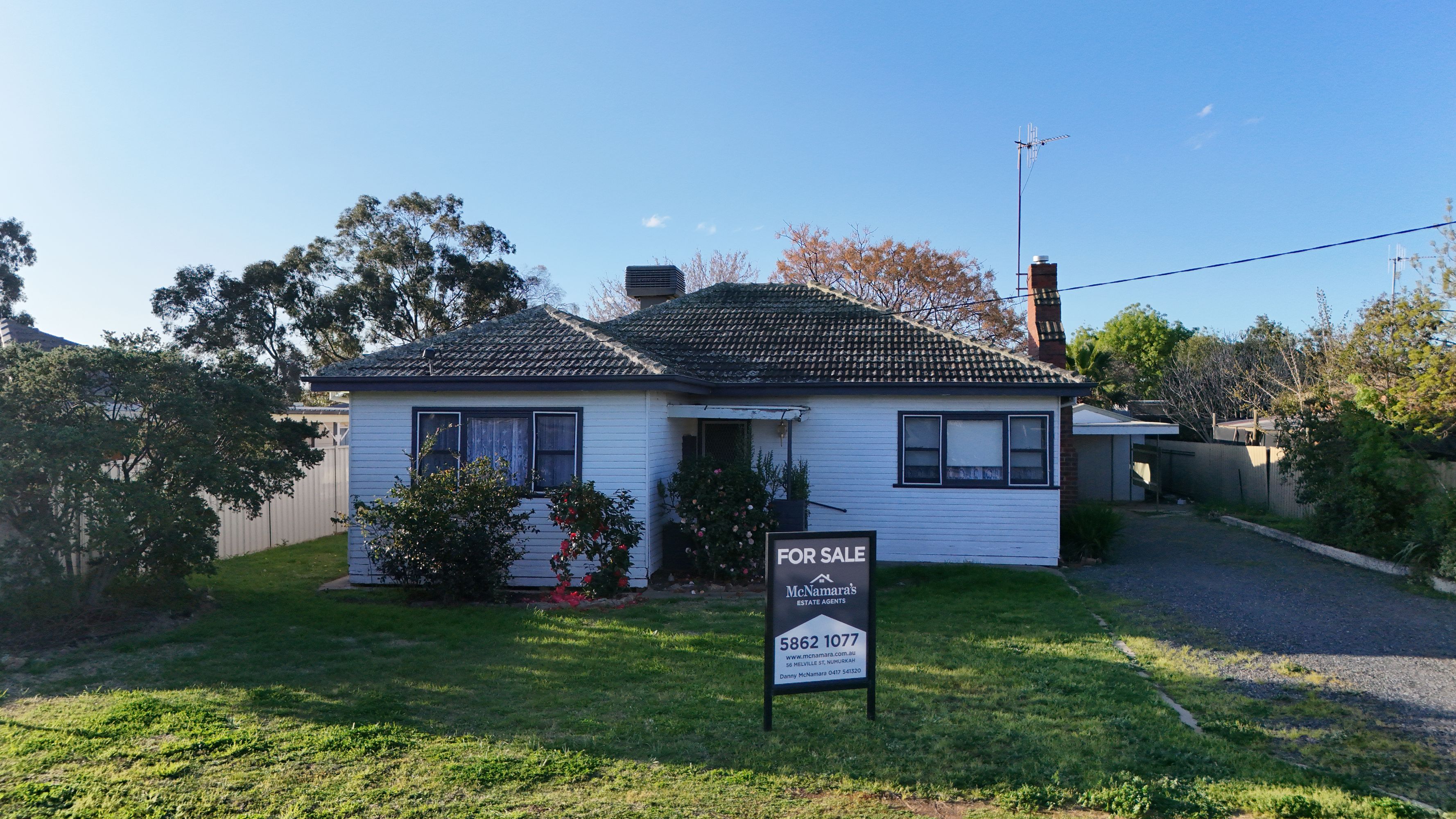 24 Campbell Street
