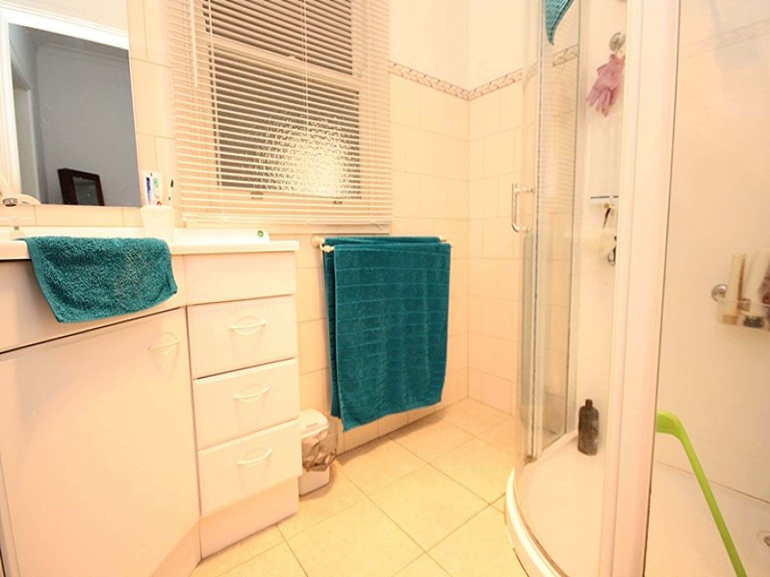 2 Urquhart Street, Horsham VIC 3400, Horsham - Thumbnail 5