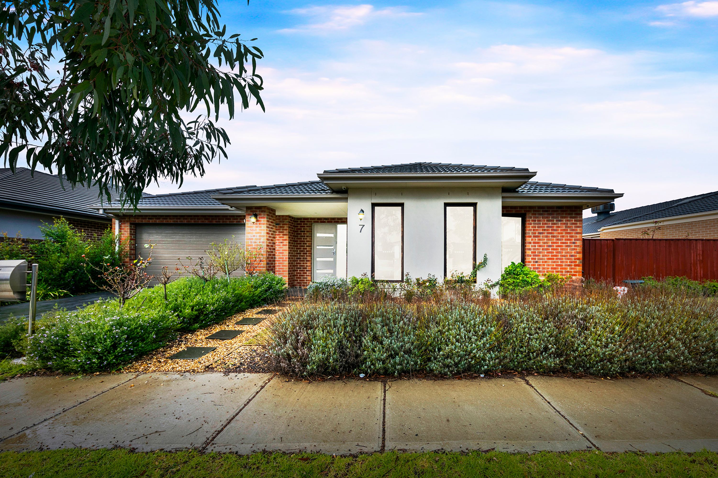 7 Gromark Street, Aintree VIC 3336, Aintree - Thumbnail 2
