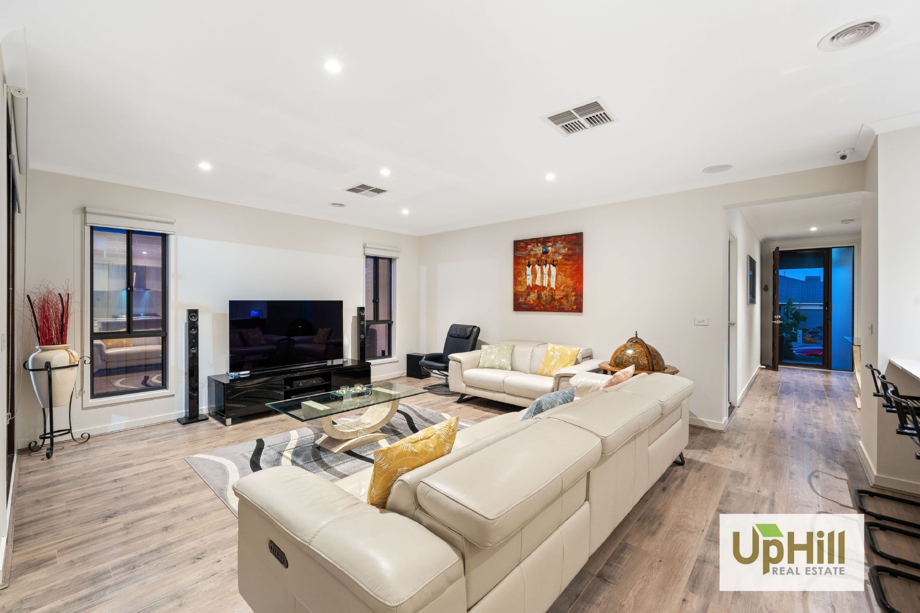 10 Everard Avenue, Clyde North - Thumbnail 6