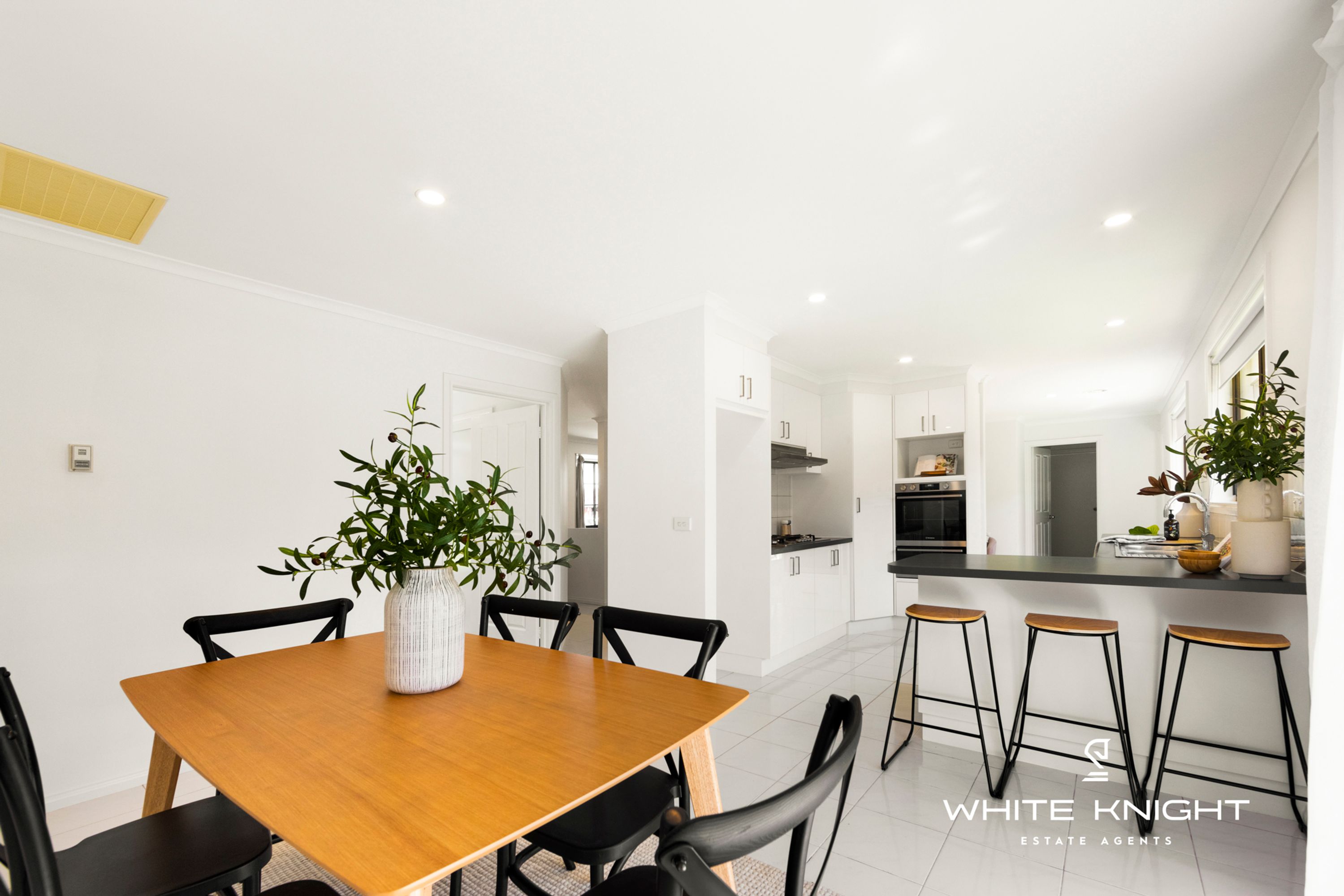 12 Franklin Place, Delahey VIC 3037, Delahey - Thumbnail 6