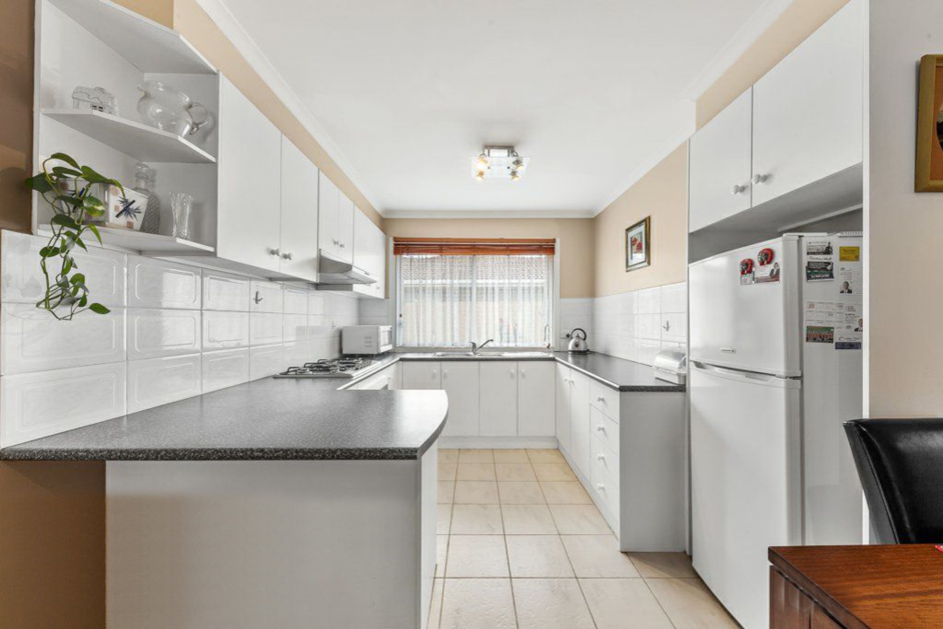 2/106 Conrad Street, St Albans VIC 3021, St Albans - Thumbnail 3