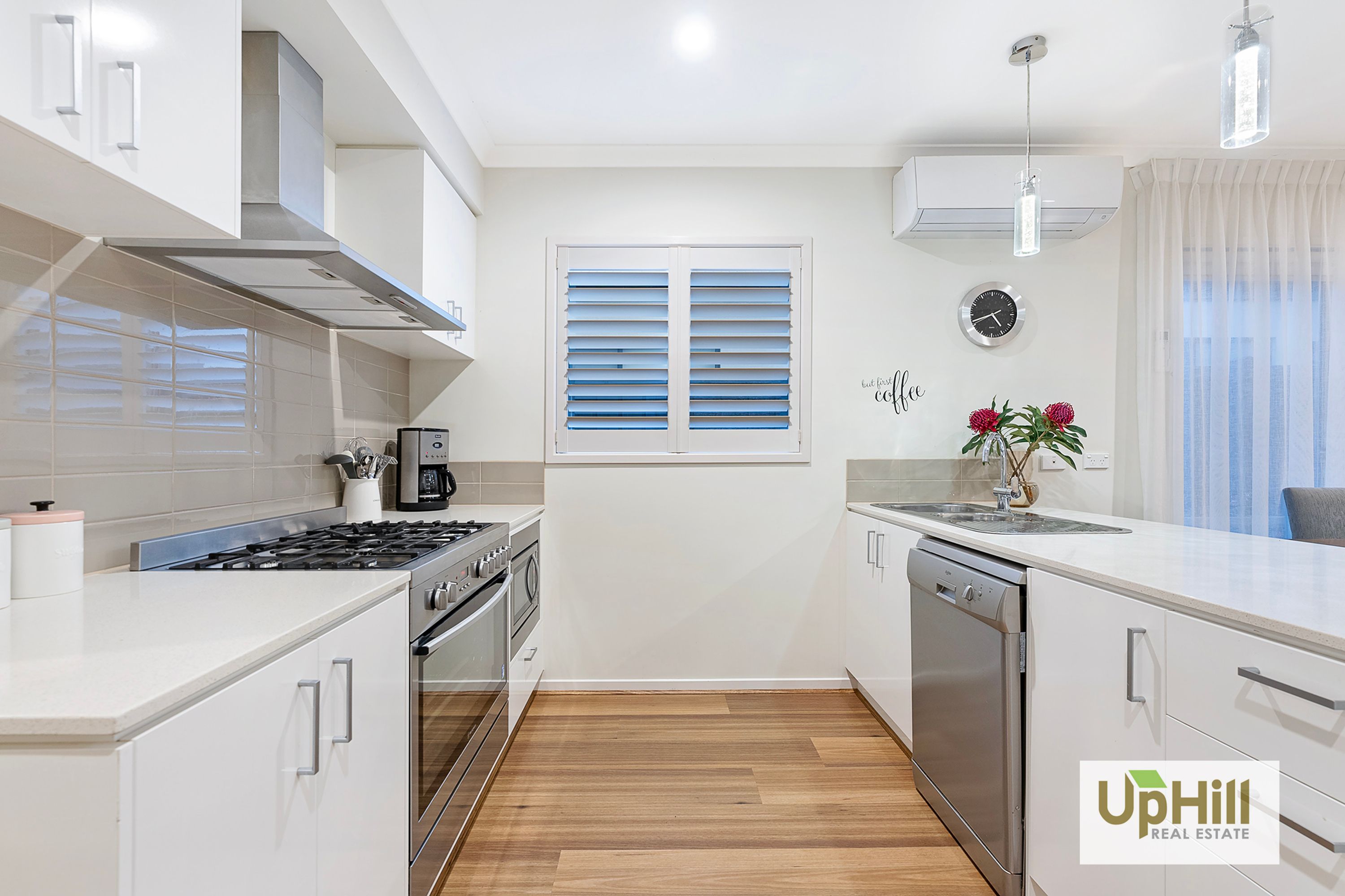 25 Serene Way, Clyde North - Thumbnail 7