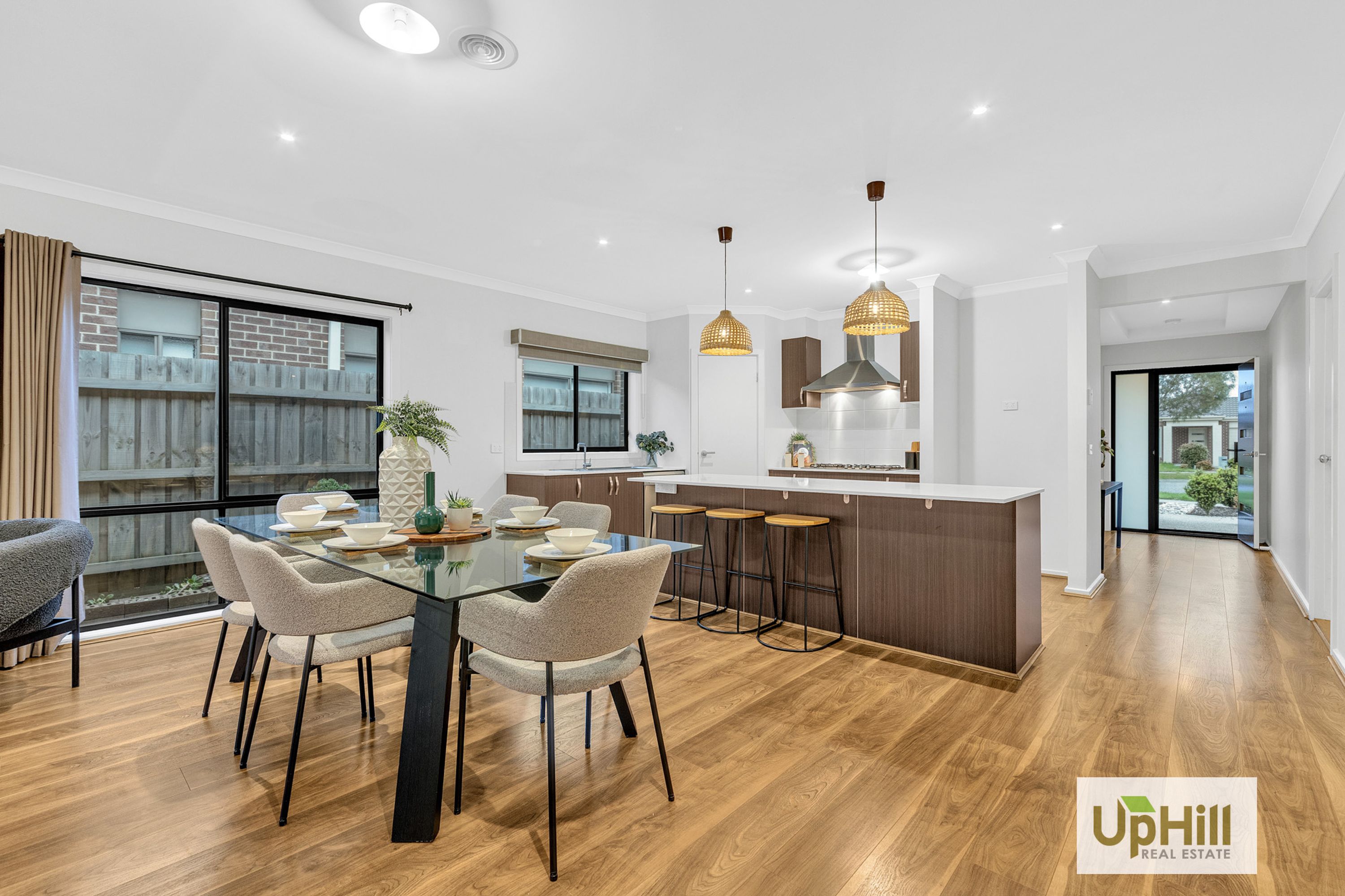 8 Fairlane Court, Cranbourne East - Thumbnail 7