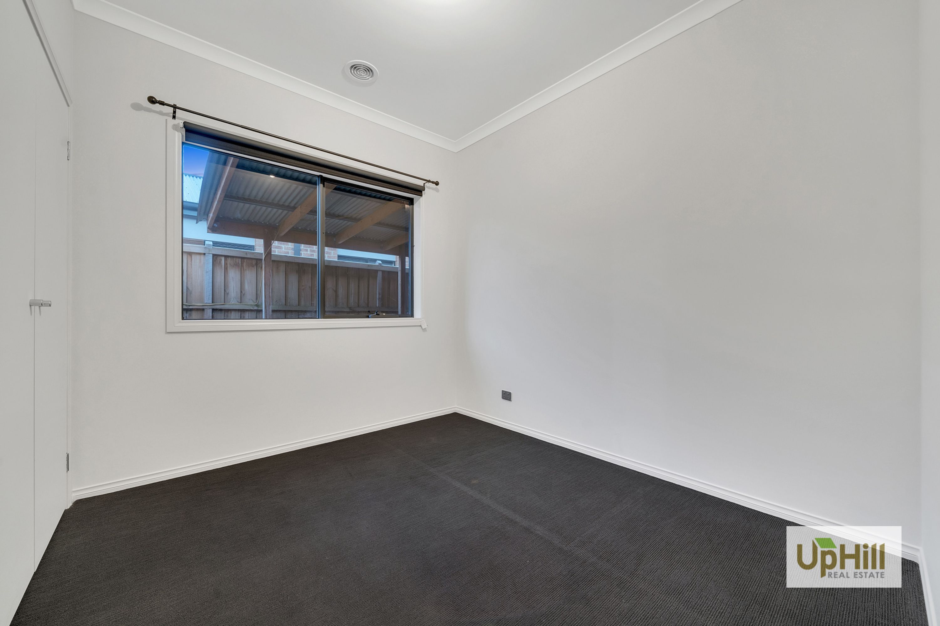 50 Picnic Avenue, Clyde North - Thumbnail 5