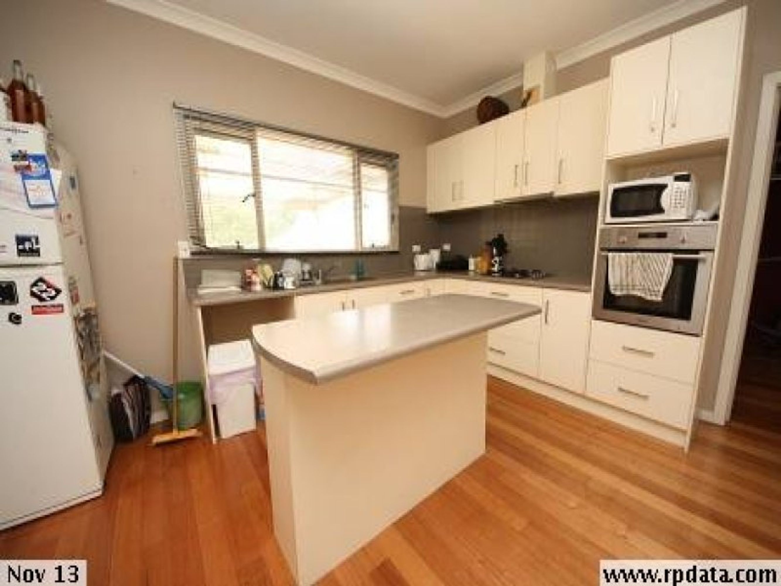19 Tena Avenue, Horsham VIC 3400, Horsham - Thumbnail 2