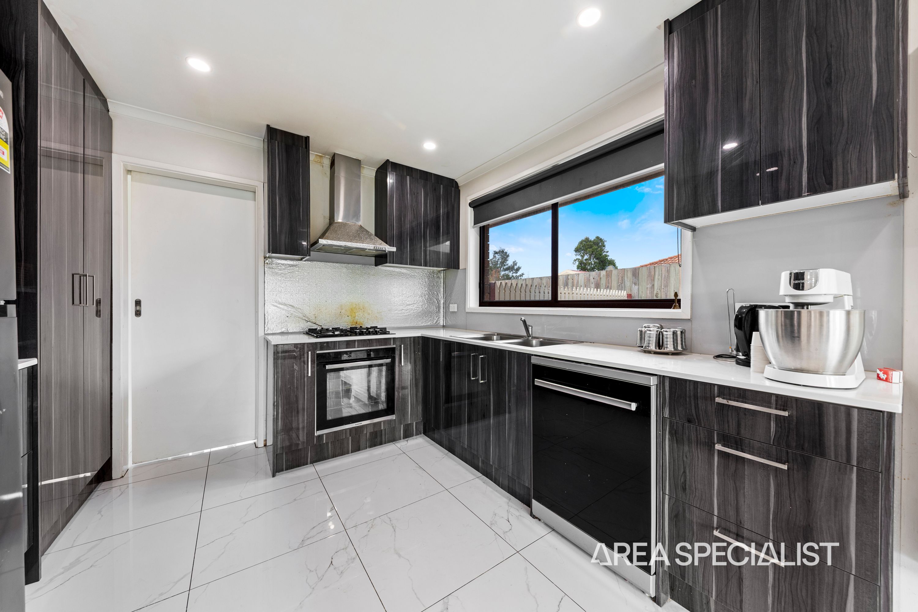 13 Bluegrass Crescent, Pakenham - Thumbnail 3