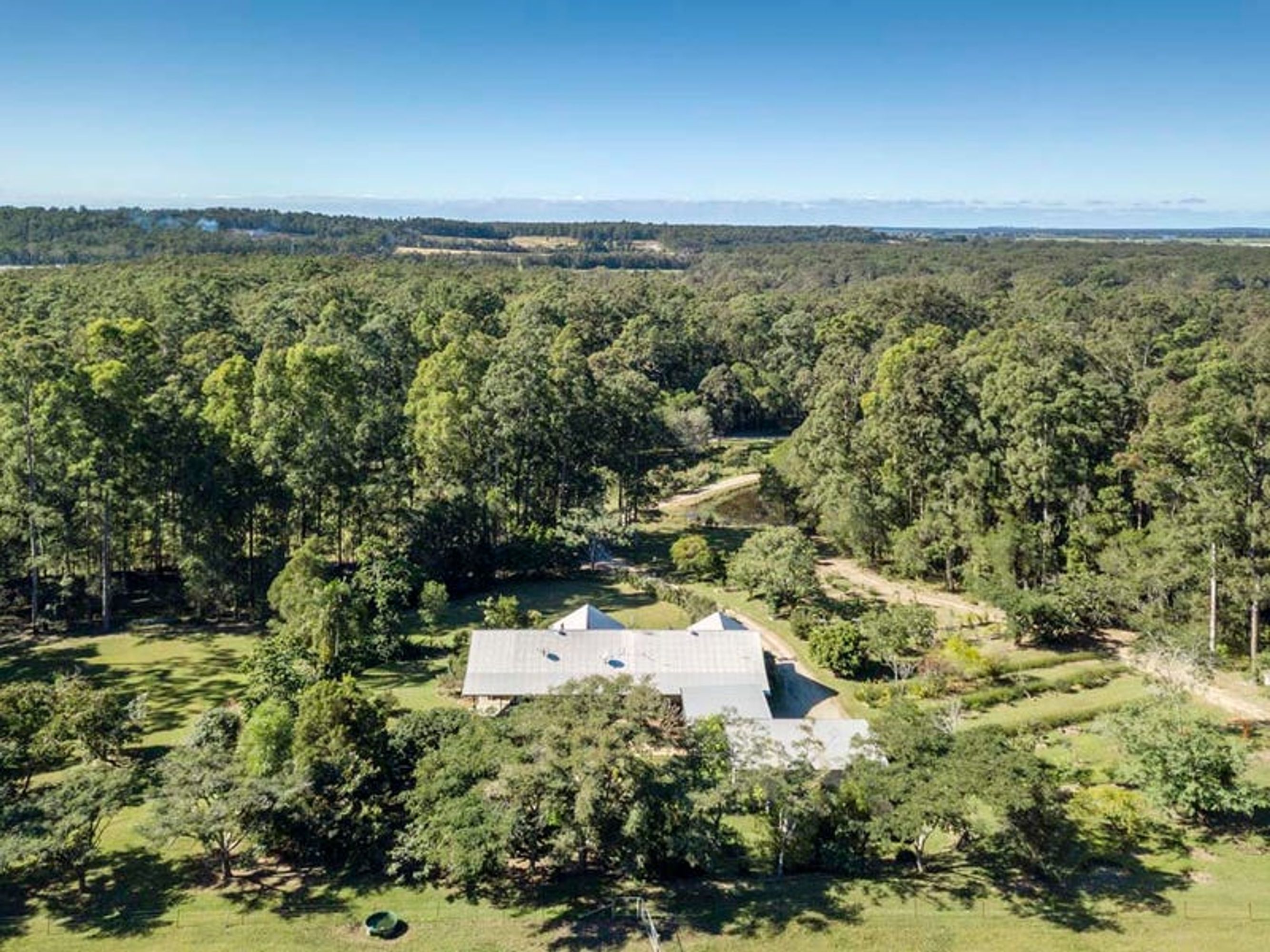 325 Lewis Lane, Mororo - Thumbnail 3