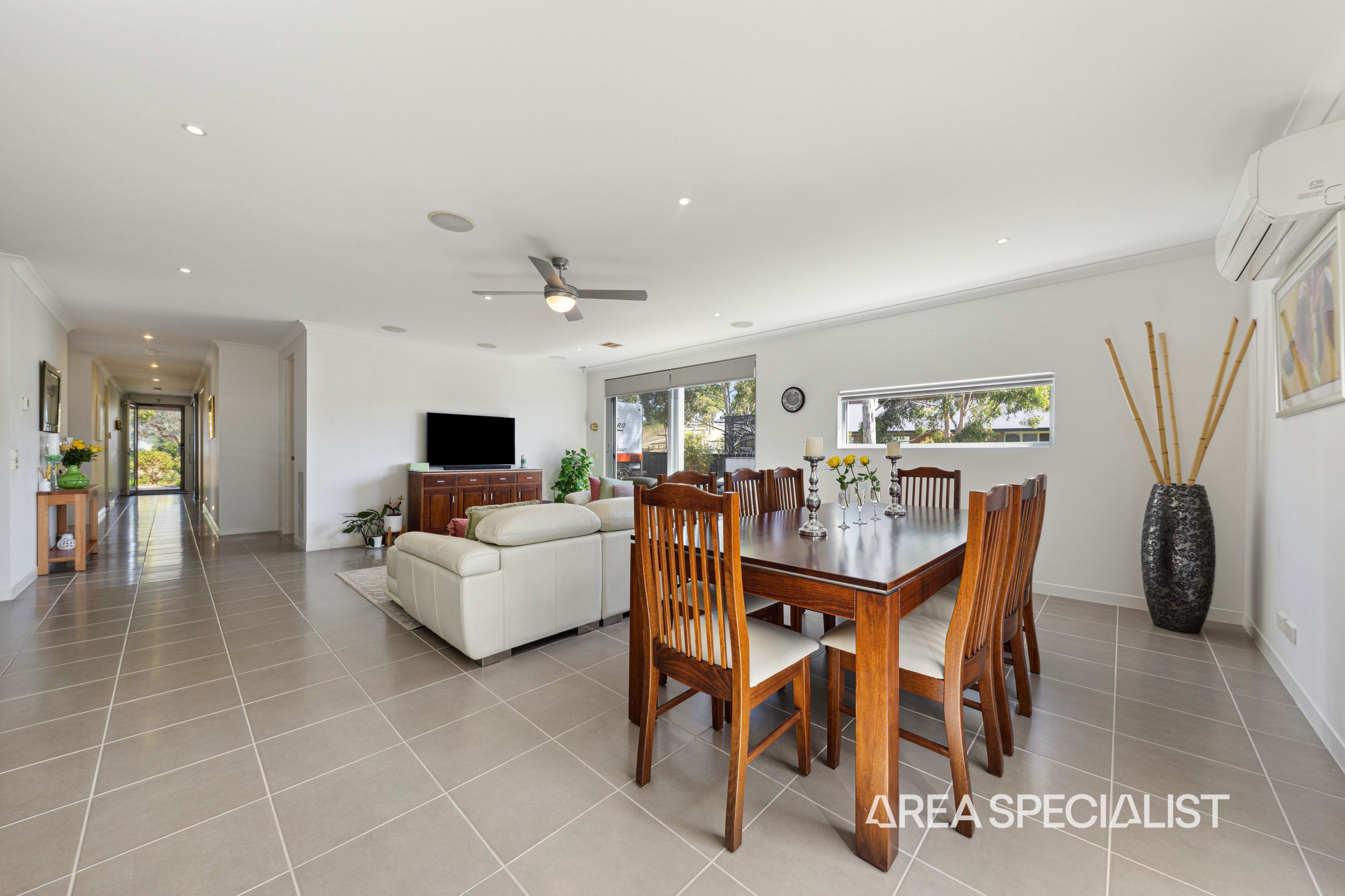 32 Waterside Drive, Pakenham - Thumbnail 5