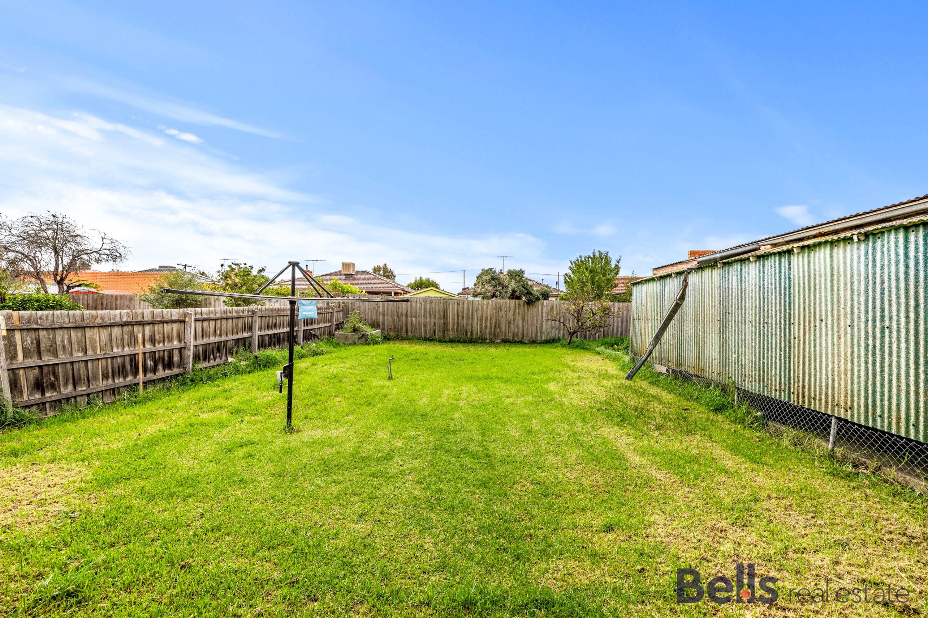 6 Bradman Street, Sunshine North - Thumbnail 8