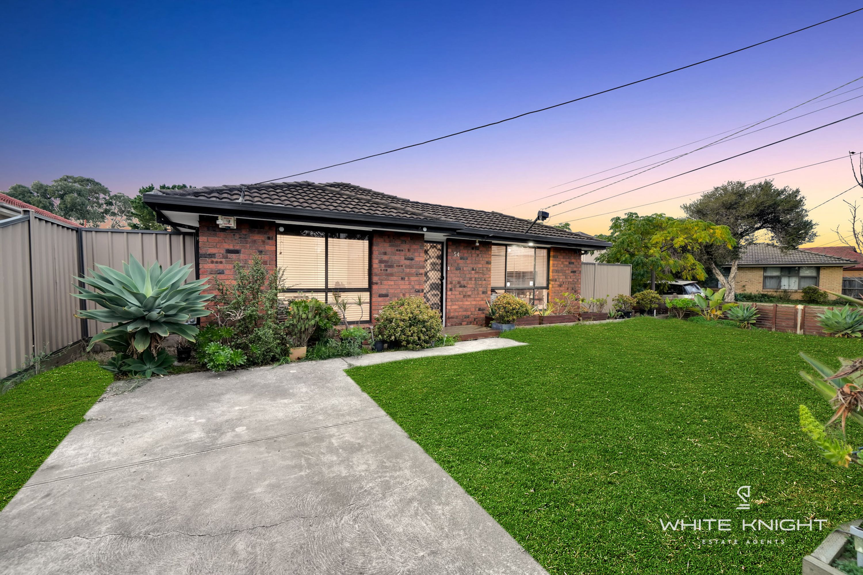 54 Perrett Avenue, St Albans VIC 3021, St Albans - Thumbnail 2