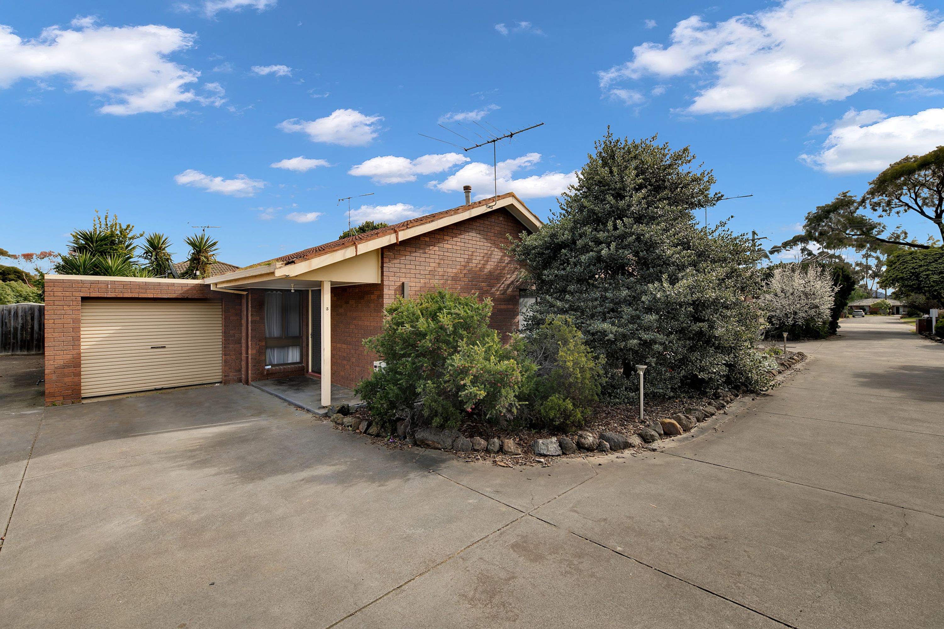 3/14-18 Brunel Close, Lara VIC 3212, Lara - Thumbnail 2