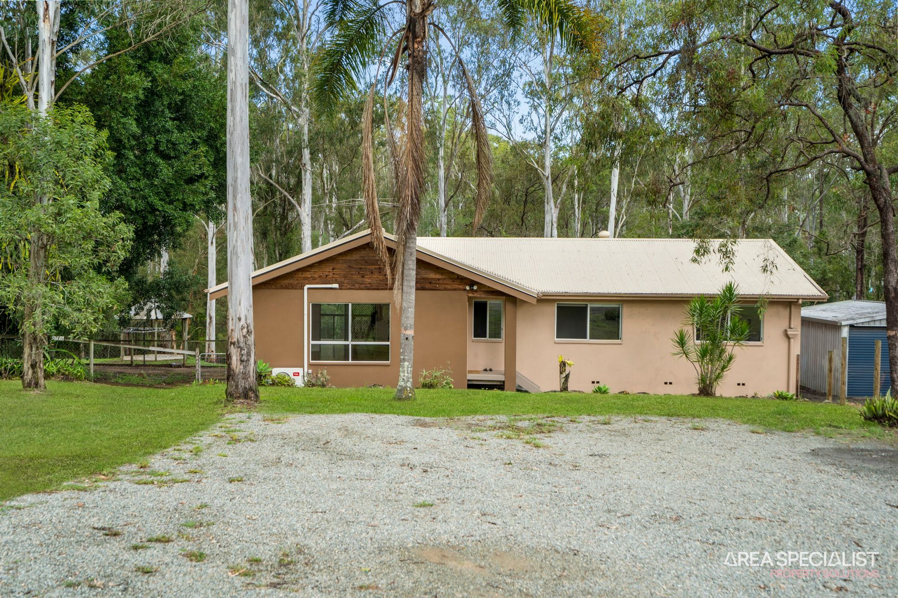 725 Camp Cable Road, Logan Village, Logan Village - Image 1