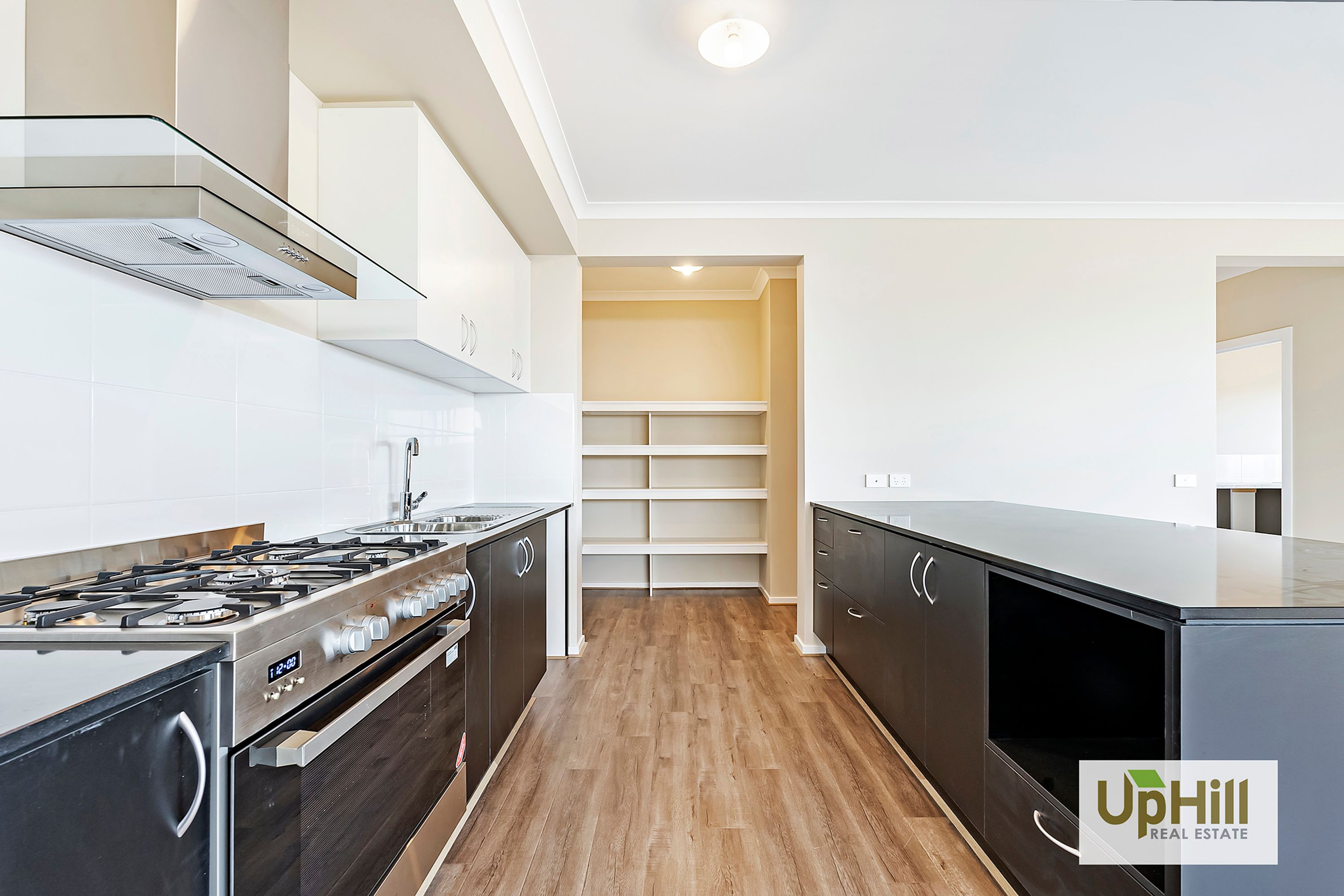 34 Twynam Road, Clyde North - Thumbnail 6