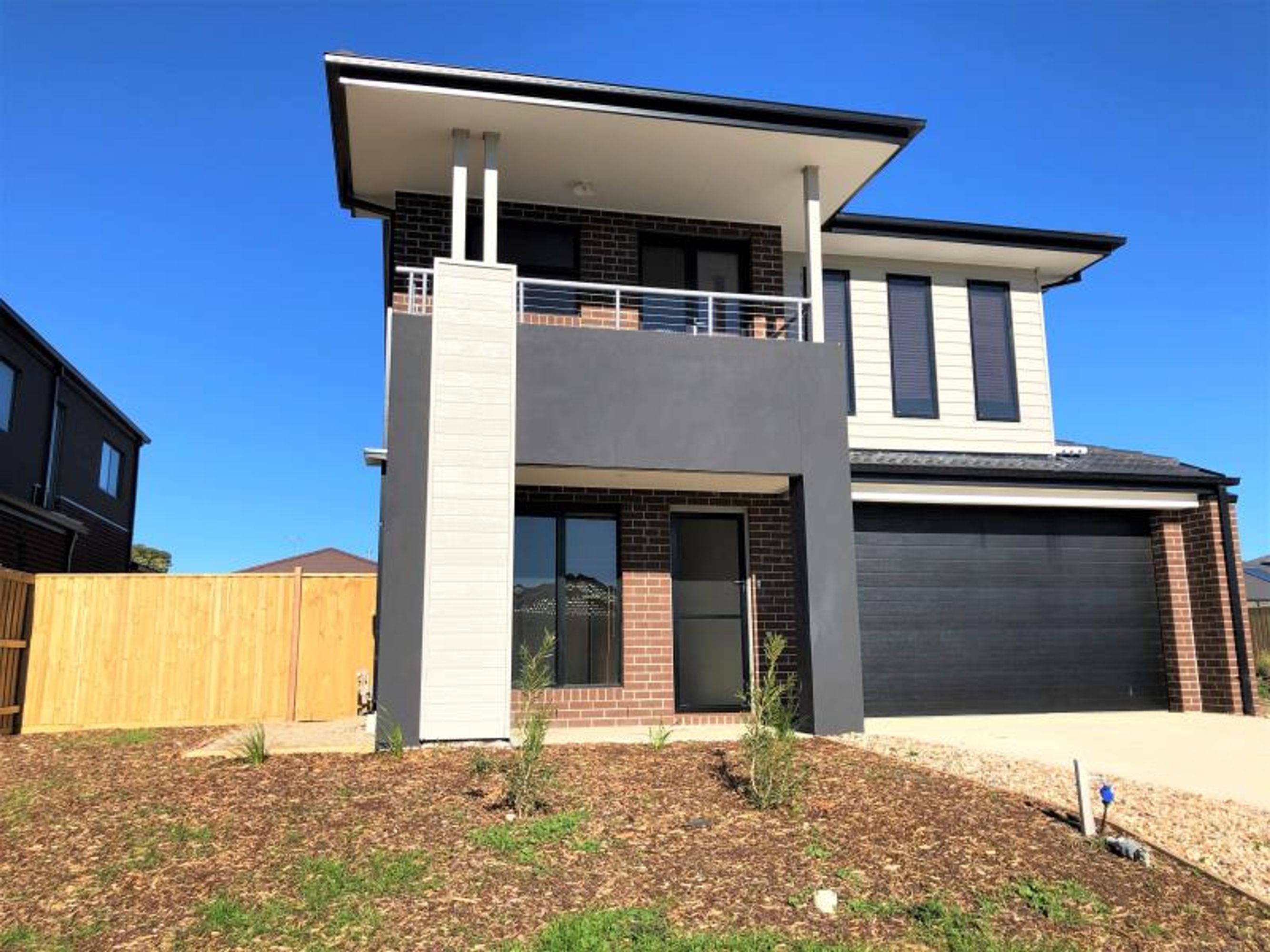 18 Postema Drive, Point Cook