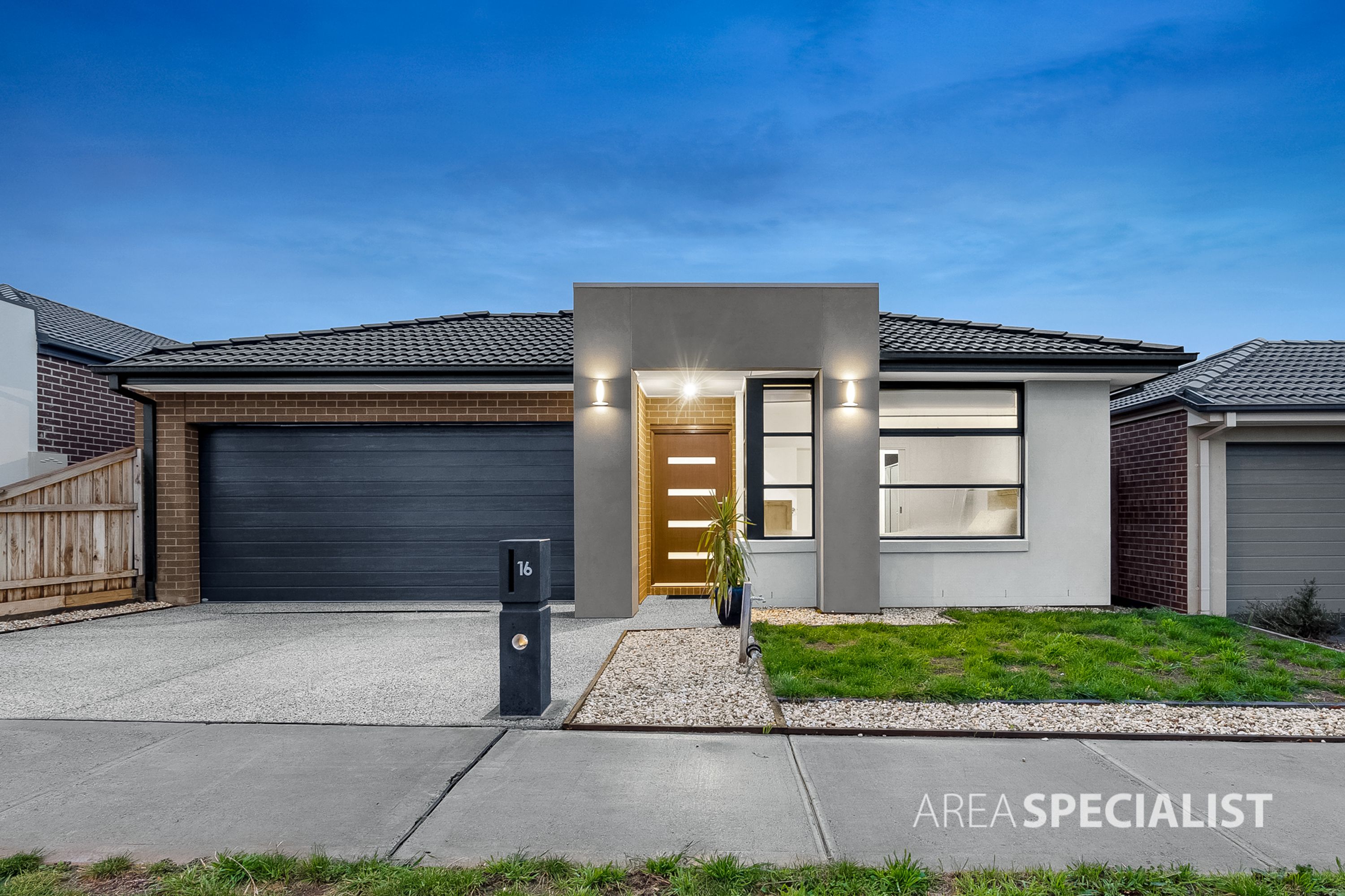 16 Auburn Drive, Fraser Rise VIC 3336, Fraser Rise - Thumbnail 2