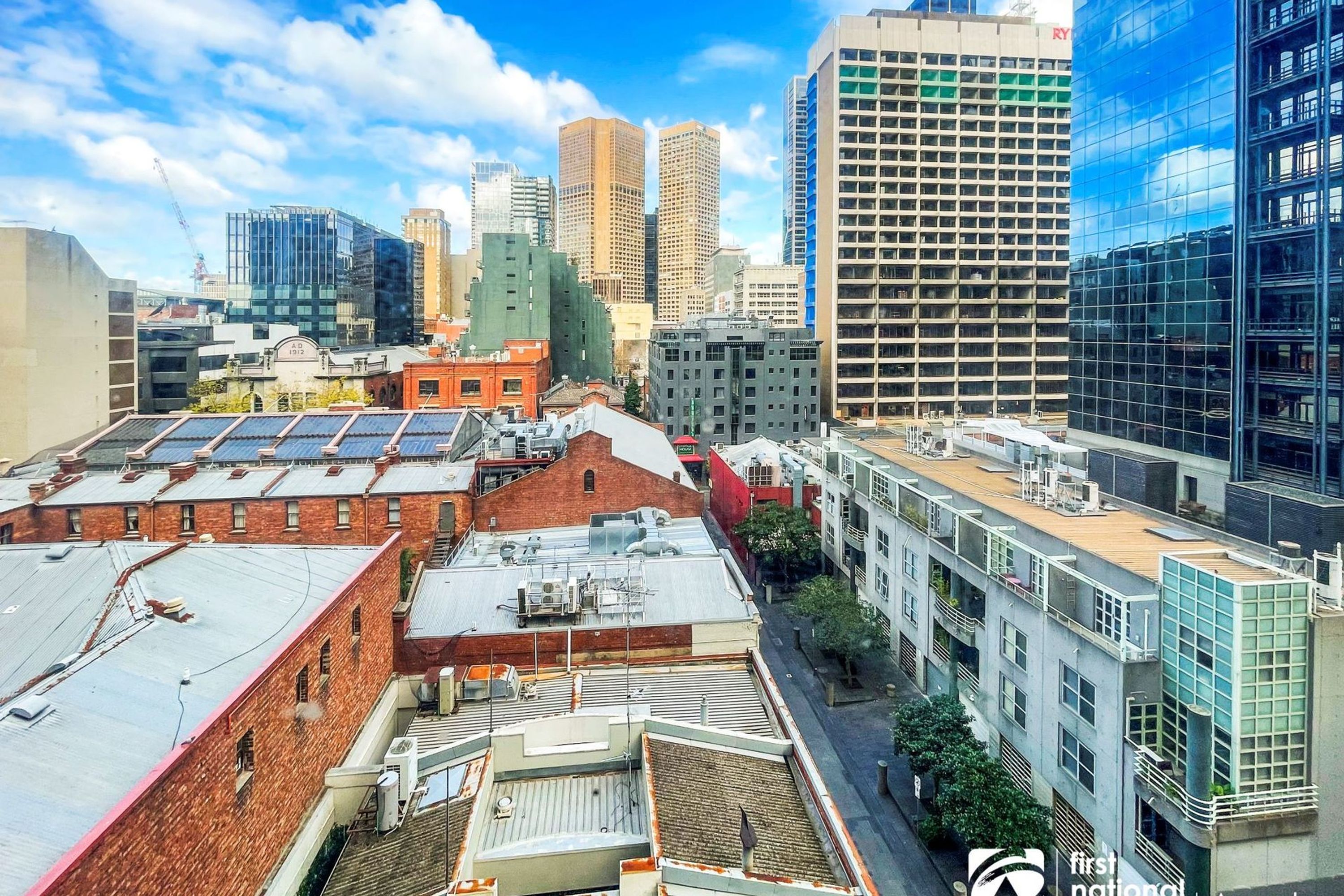 65/43 Lonsdale Street, Melbourne - Thumbnail 2