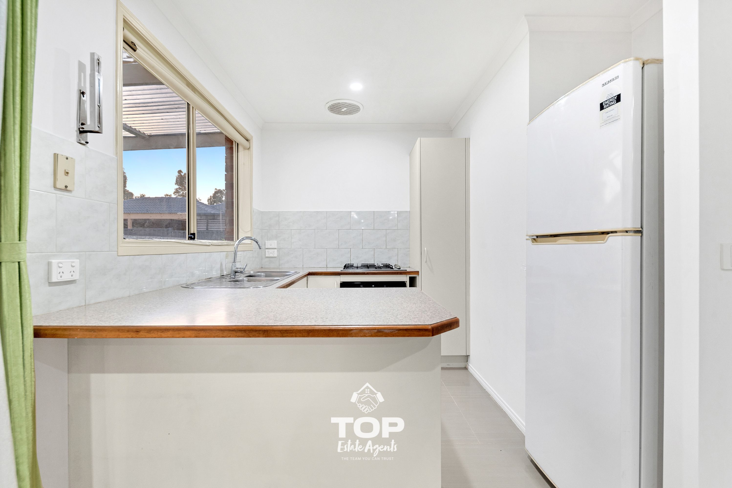 3 Glenora Way, Hampton Park - Thumbnail 7