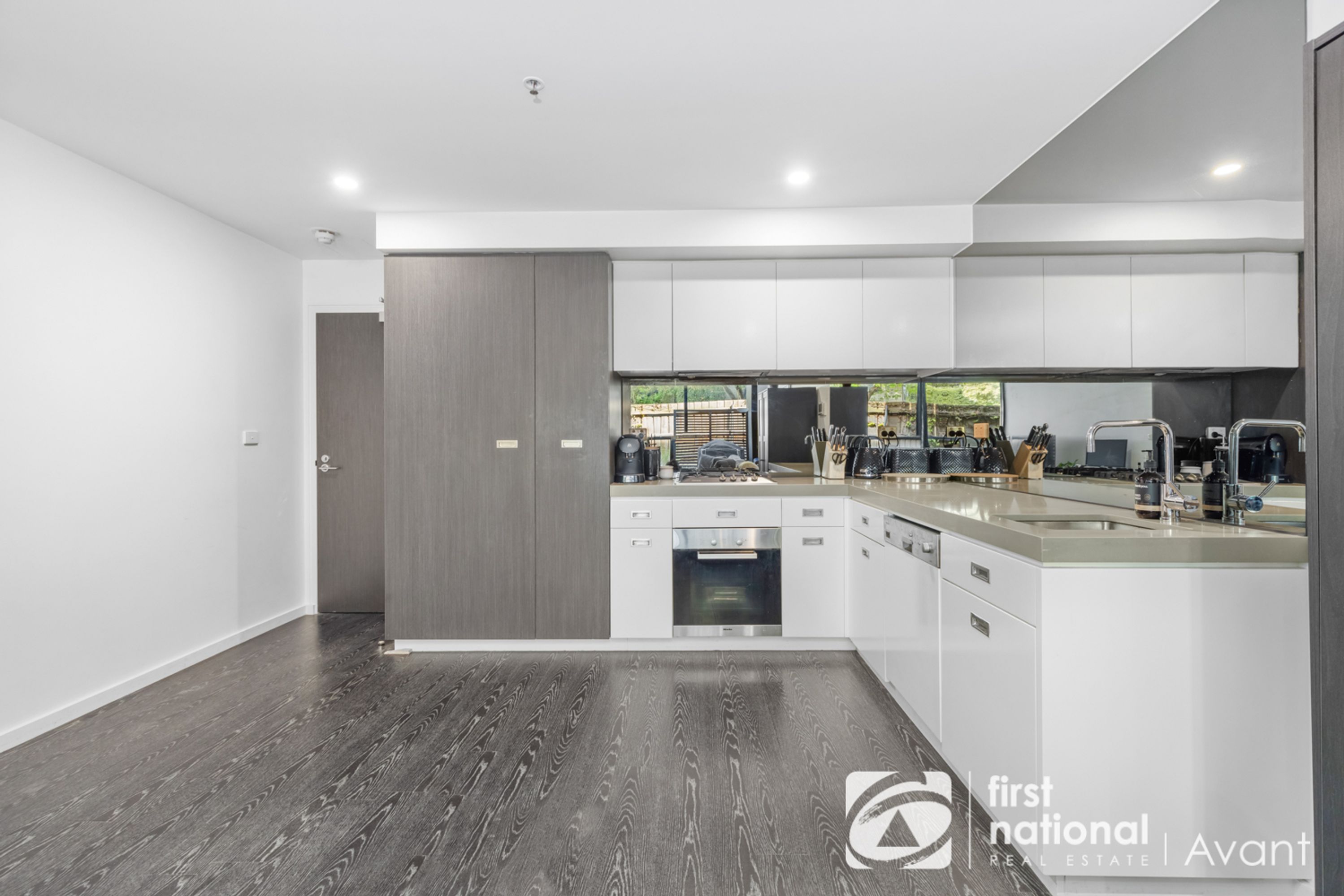 13/765 Malvern Road, Toorak - Thumbnail 6