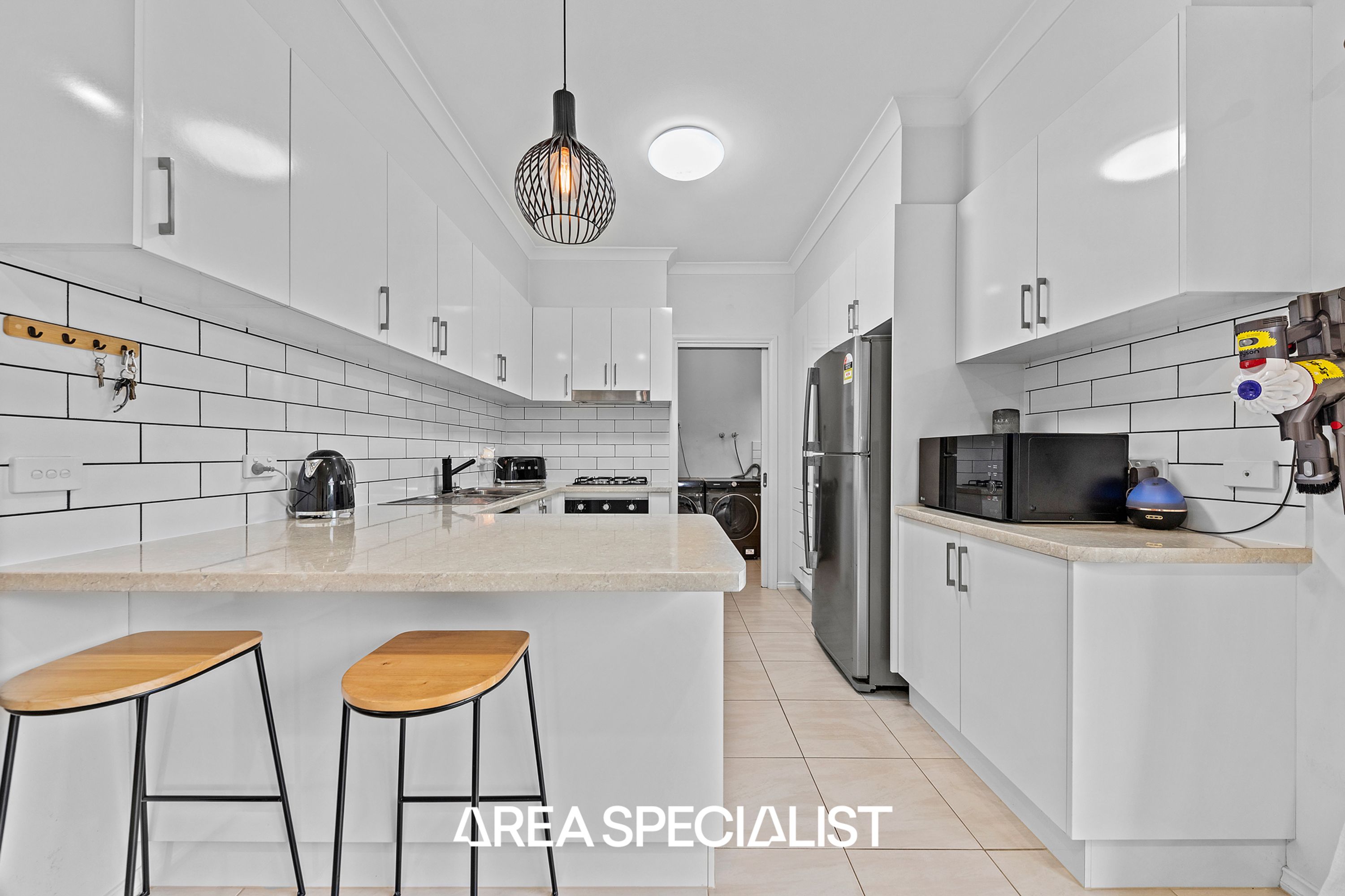 57A Fairbairn Road, Cranbourne - Thumbnail 2