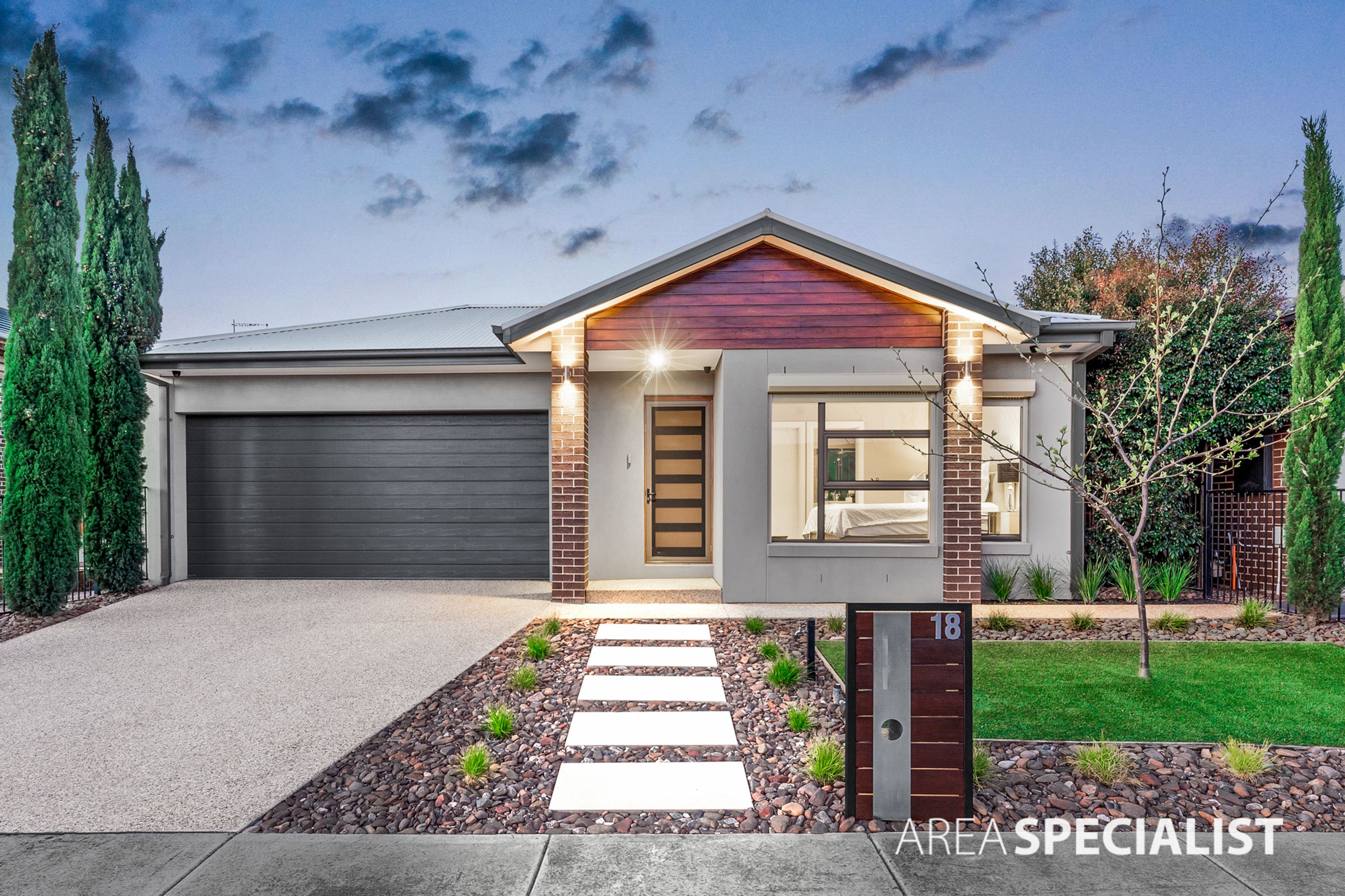 18 Subiaco Way, Taylors Hill VIC 3037, Taylors Hill - Thumbnail 2
