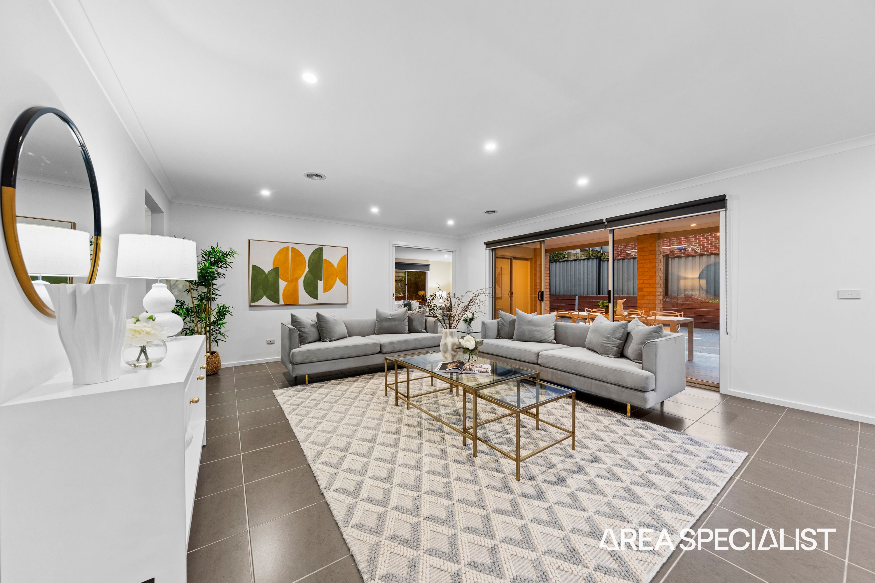 21 Windermere Boulevard, Pakenham - Thumbnail 3