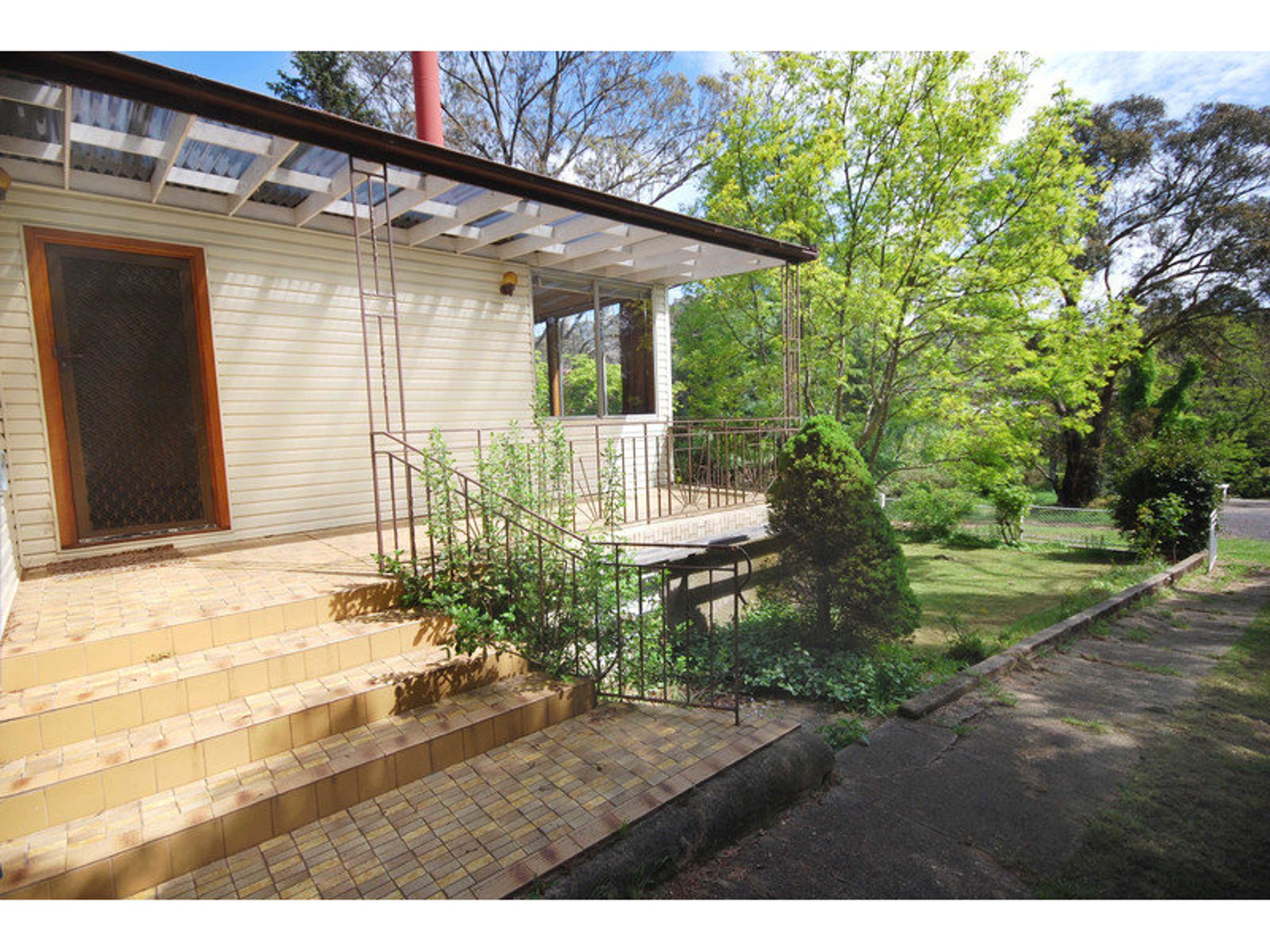74 Fitzgerald Street, Katoomba - Thumbnail 2