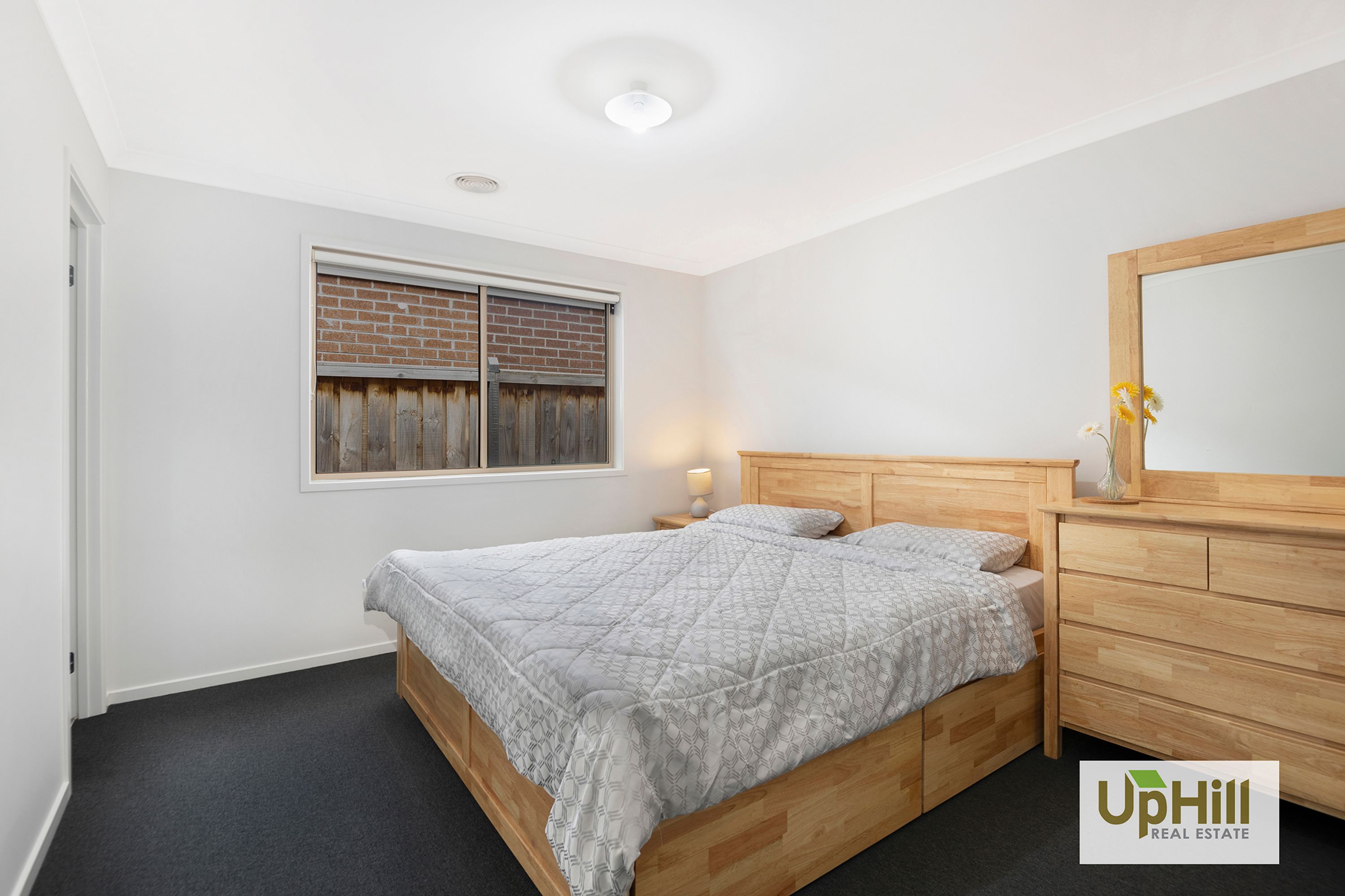18 Lancelot Avenue, Clyde - Thumbnail 6