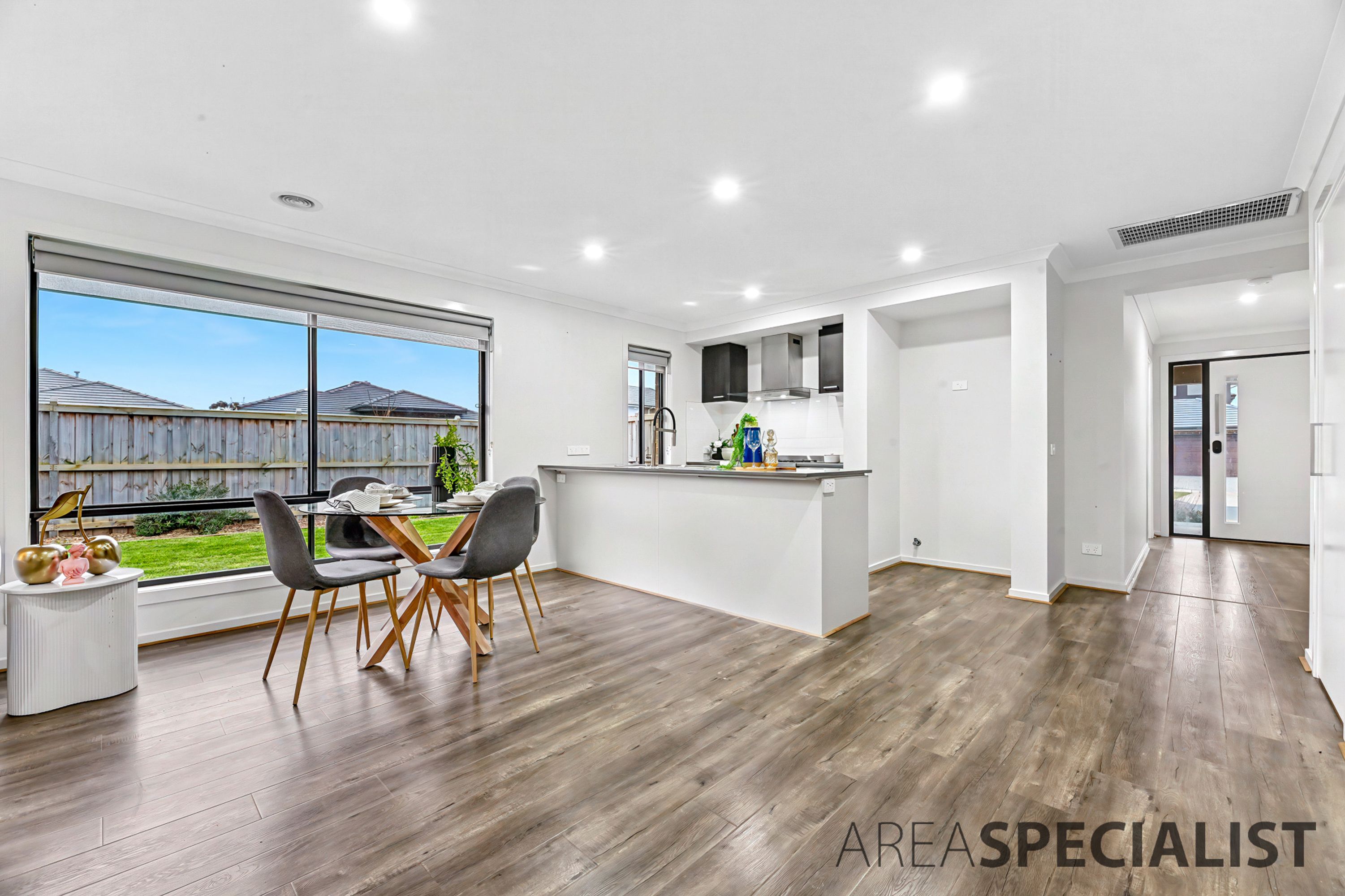 56 Spectrum Crescent, Clyde North, Clyde North - Thumbnail 8