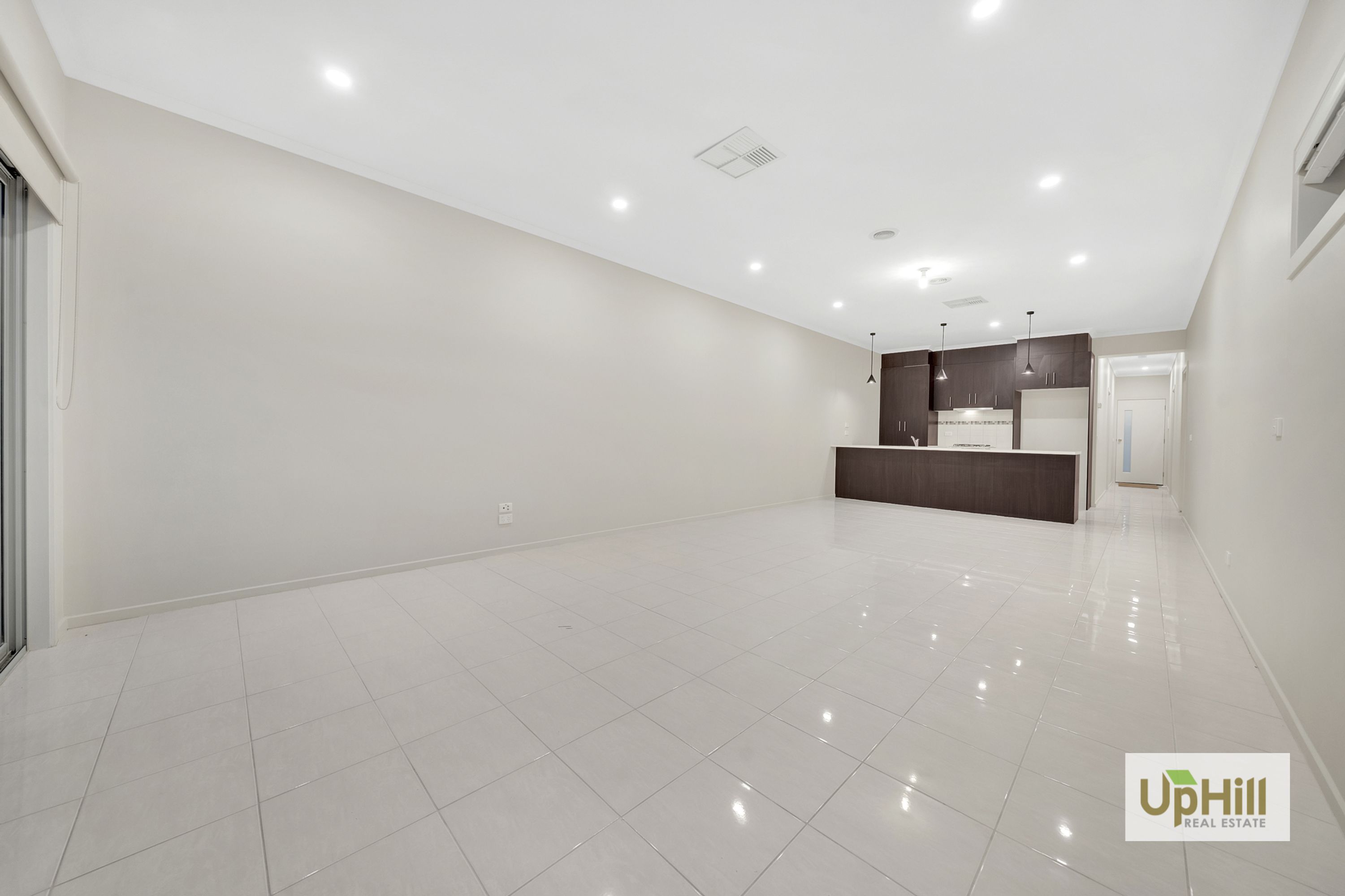 2/7-8 Roseville Court, Berwick - Thumbnail 7