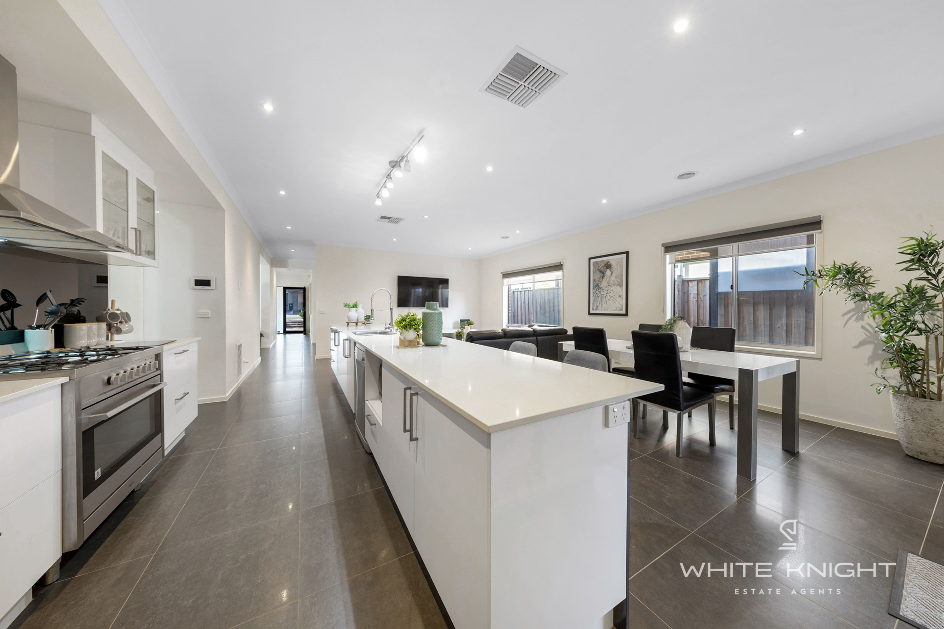 32 Wright Circuit, Fraser Rise VIC 3336, Fraser Rise - Thumbnail 5