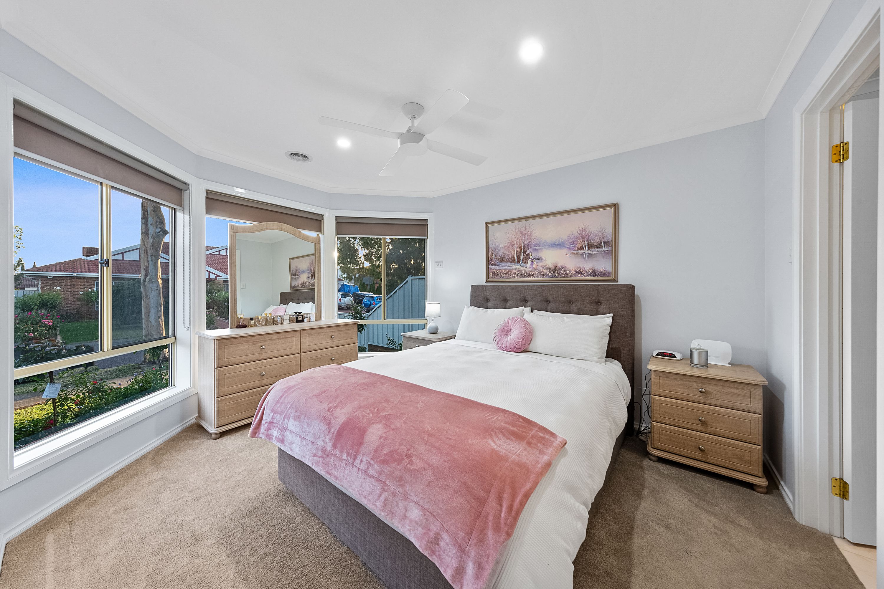 13 Lauffre Walk, Caroline Springs VIC 3023, Caroline Springs - Thumbnail 4