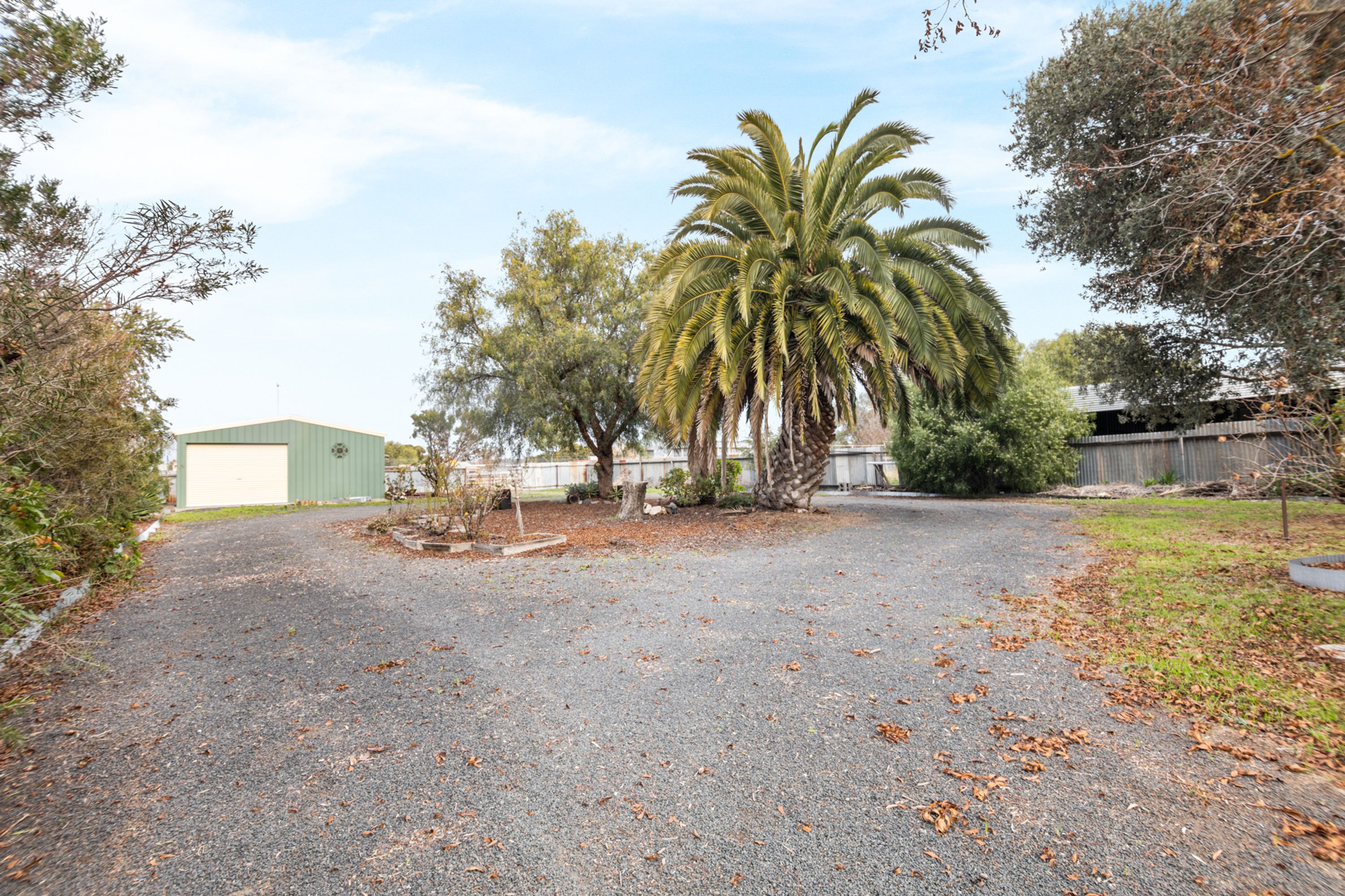 18 Anderson Street, Horsham VIC 3400, Horsham - Thumbnail 5