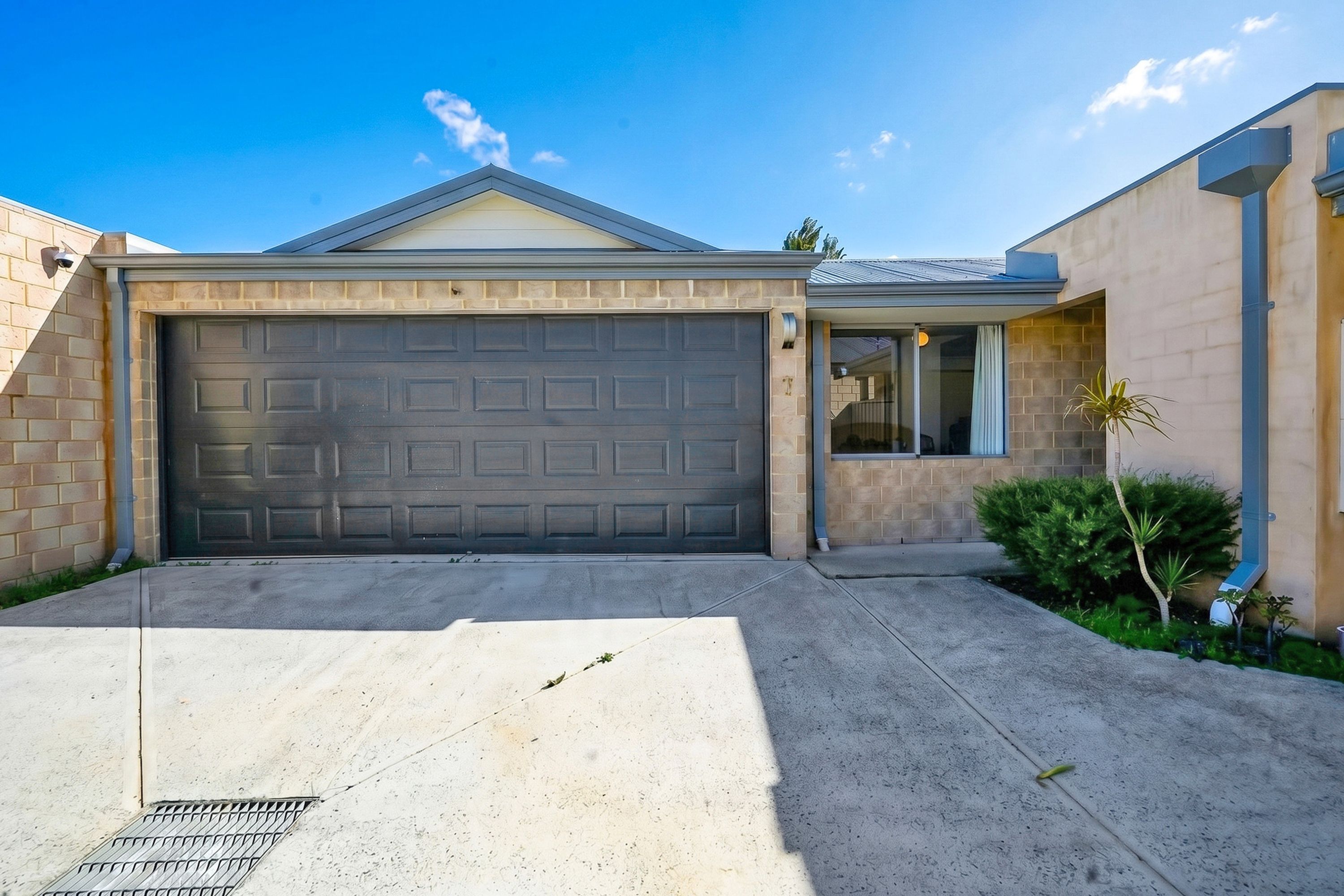 7/11 Redmond Road, Gosnells, Gosnells - Thumbnail 2