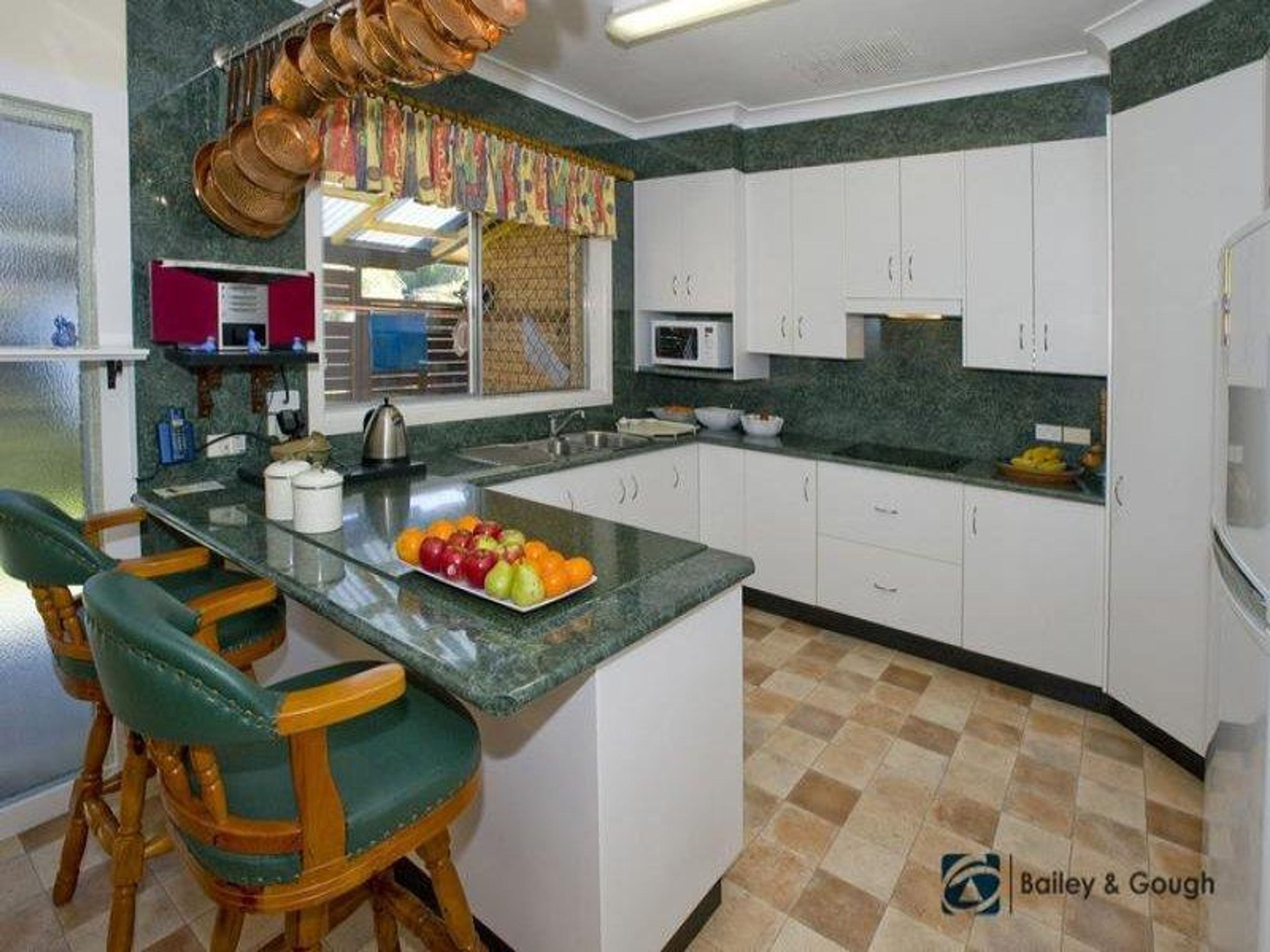 9 Trenayr Close, Junction Hill - Thumbnail 4