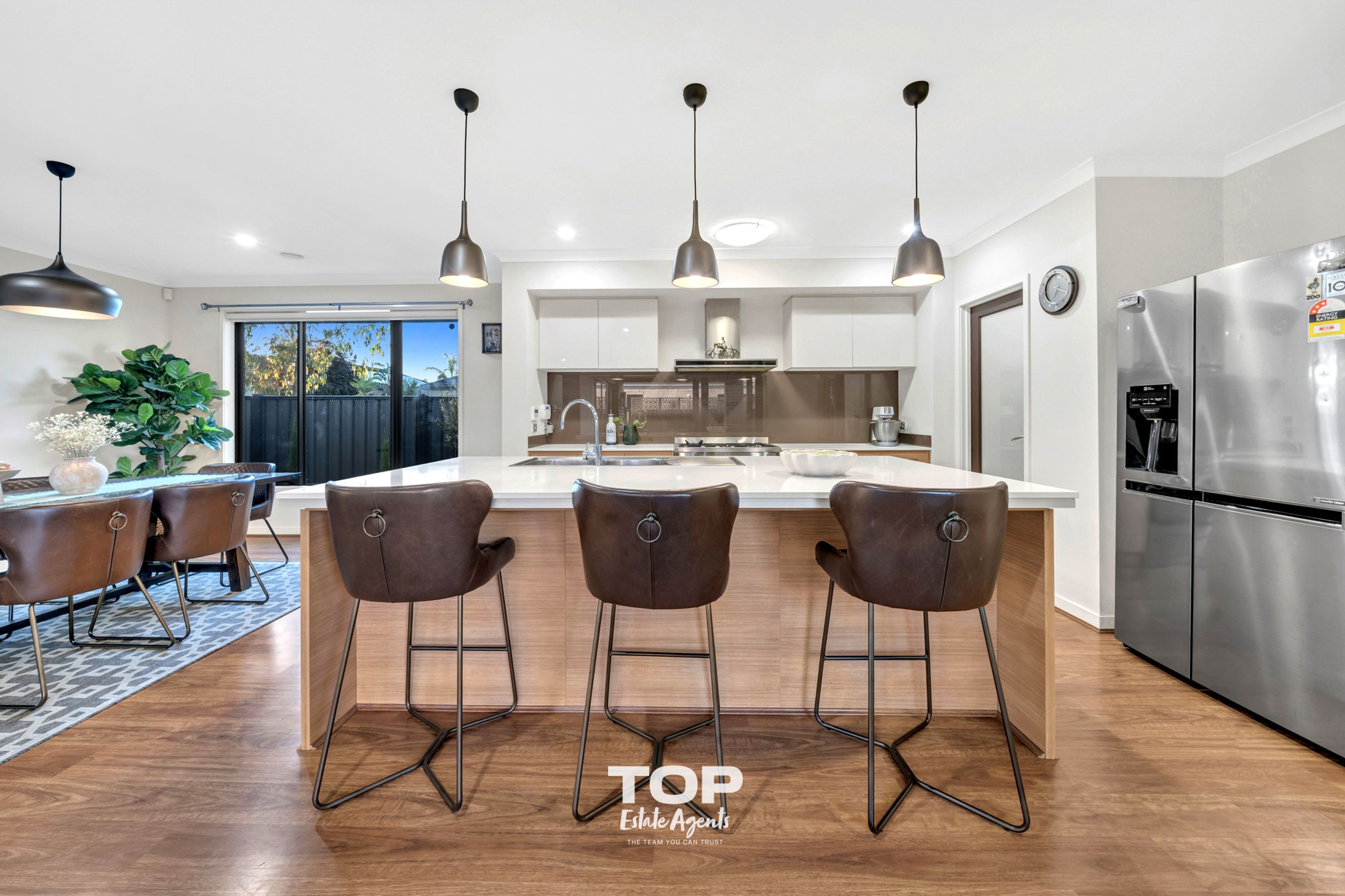 18 Lipizzan Way, Clyde North - Thumbnail 5