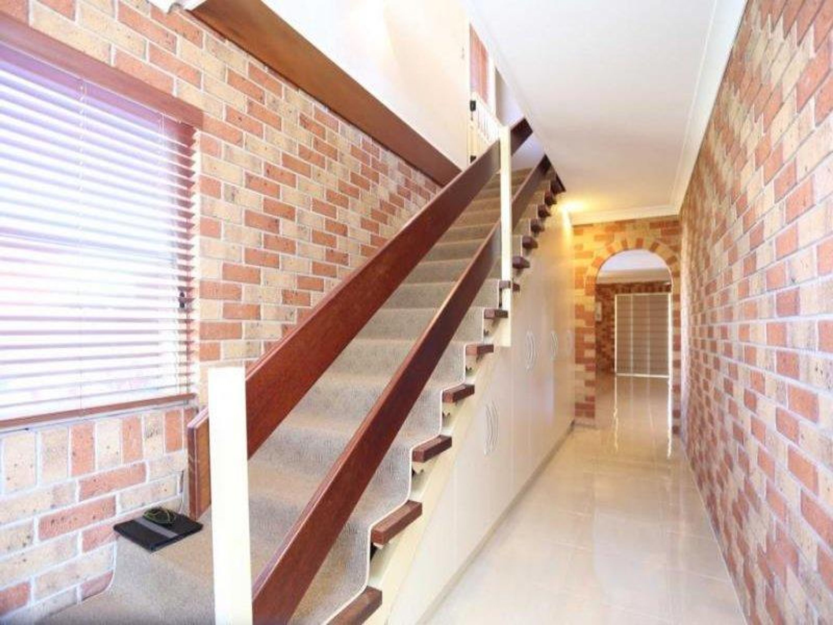 1 McLennan Close, Grafton - Thumbnail 7