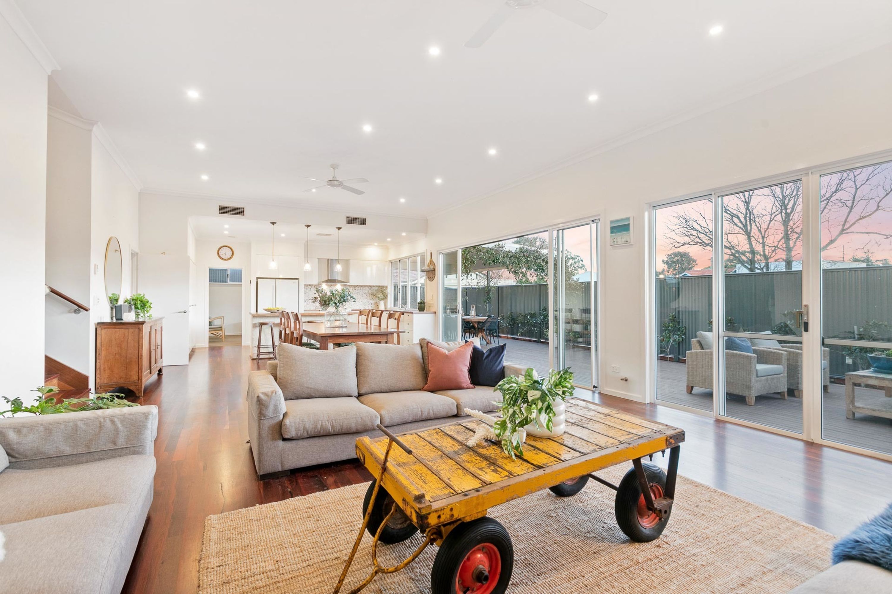 63 Adderley Street, Mount Claremont - Thumbnail 4