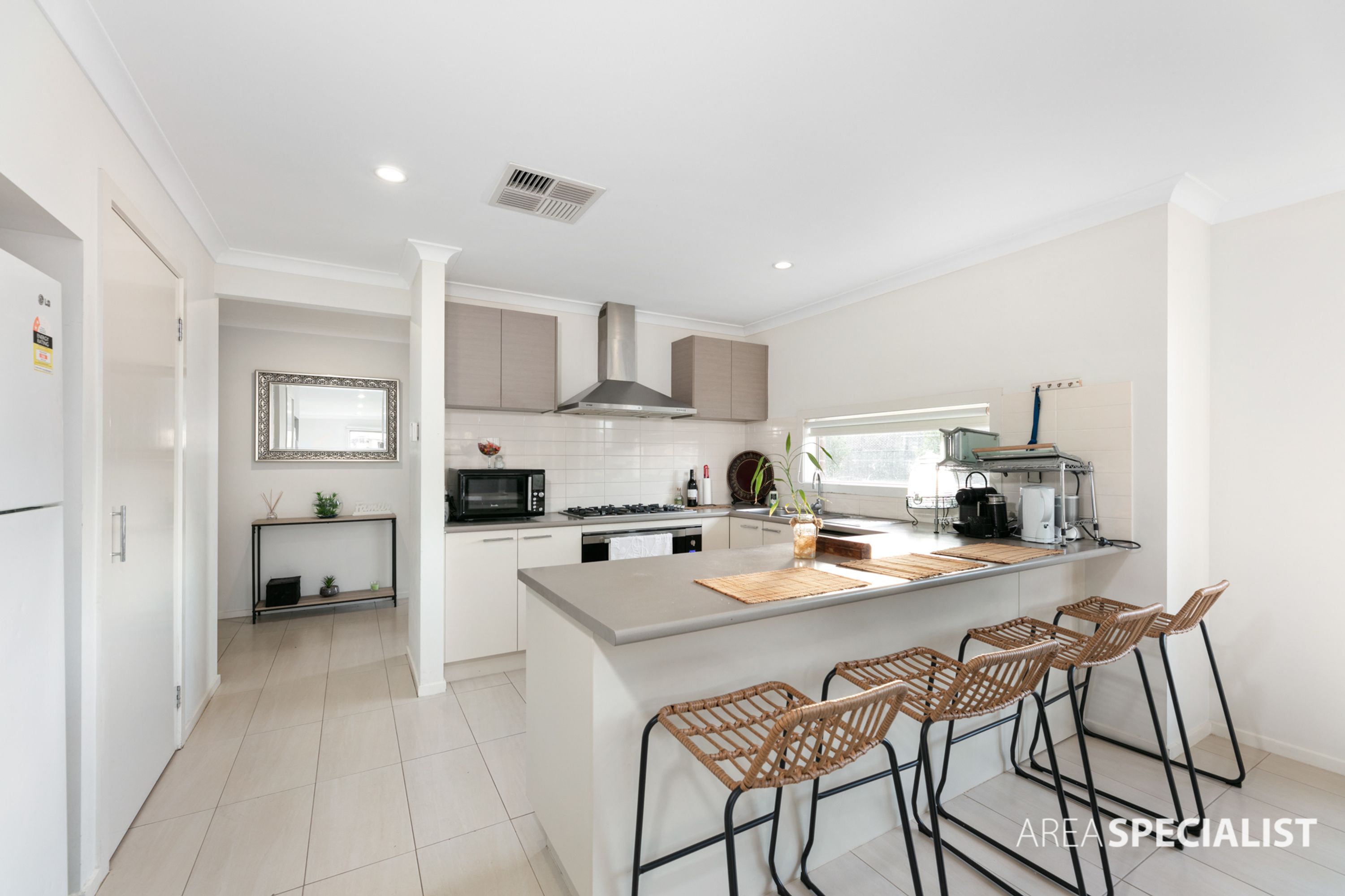 6 Jardine Drive, Fraser Rise VIC 3336, Fraser Rise - Thumbnail 5