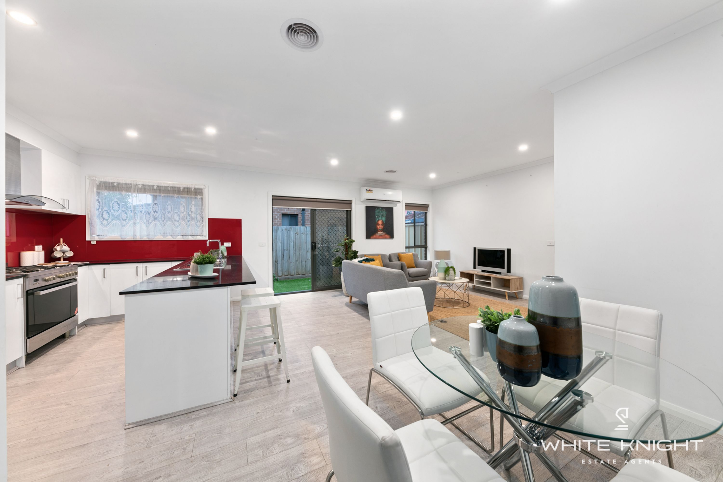 2/3 Mitchell Road, Melton South VIC 3338, Melton South - Thumbnail 6