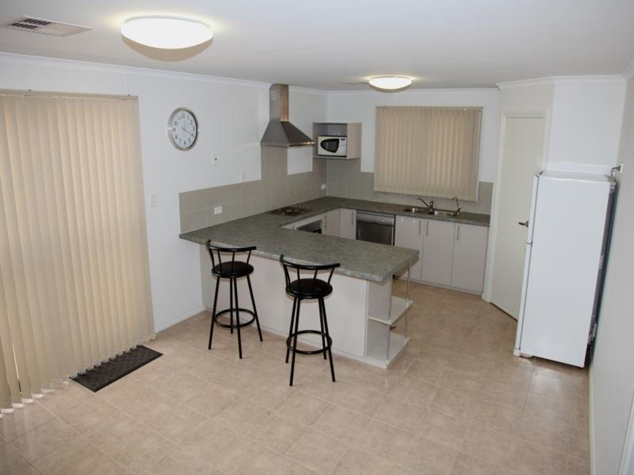 4 Kimberley Avenue, South Hedland, South Hedland - Thumbnail 5