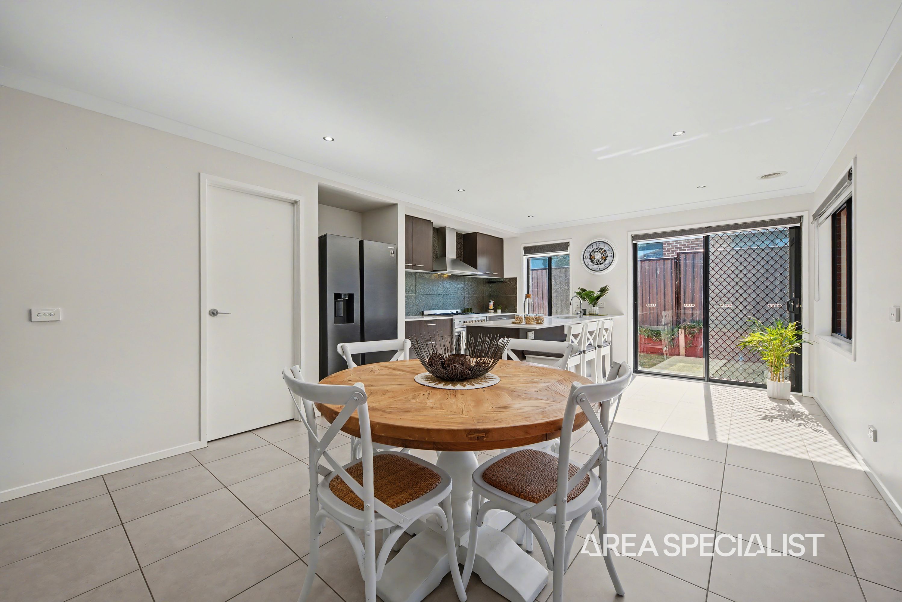 11 Pointer Drive, Pakenham - Thumbnail 8