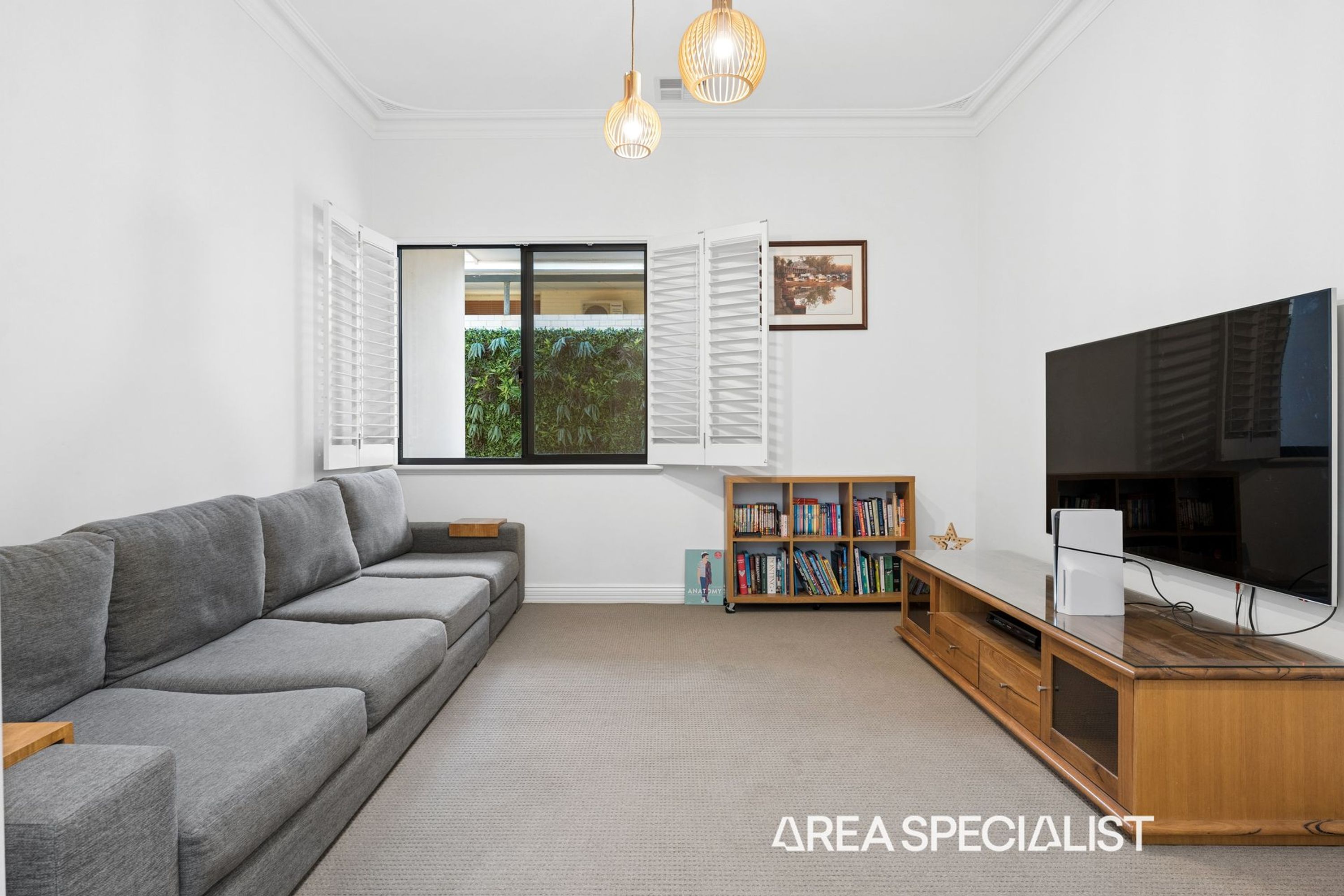 38 Nola Avenue, Scarborough, Scarborough - Thumbnail 5