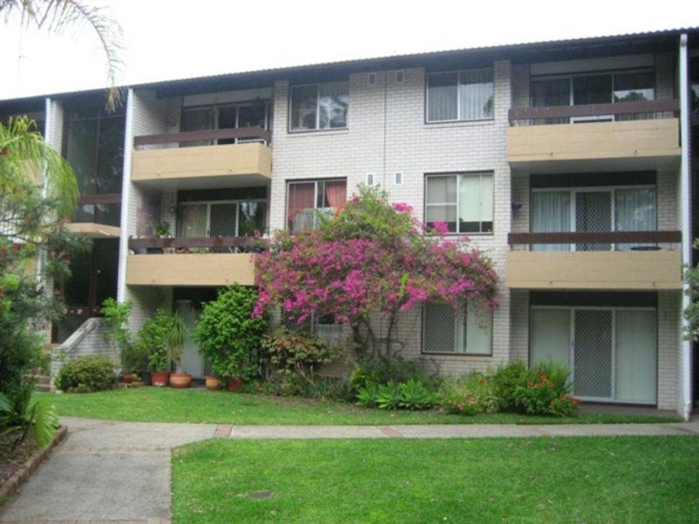 25/33-41 Victoria Ave, Penshurst, Penshurst - Thumbnail 2